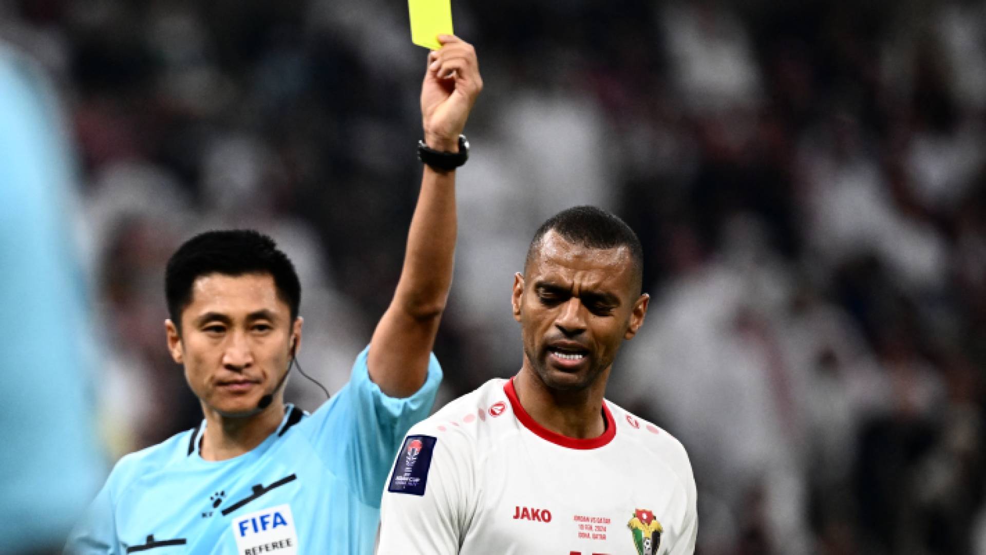 حكم مباراة النشامى وقطر في نهائي آسيا ما نينغ