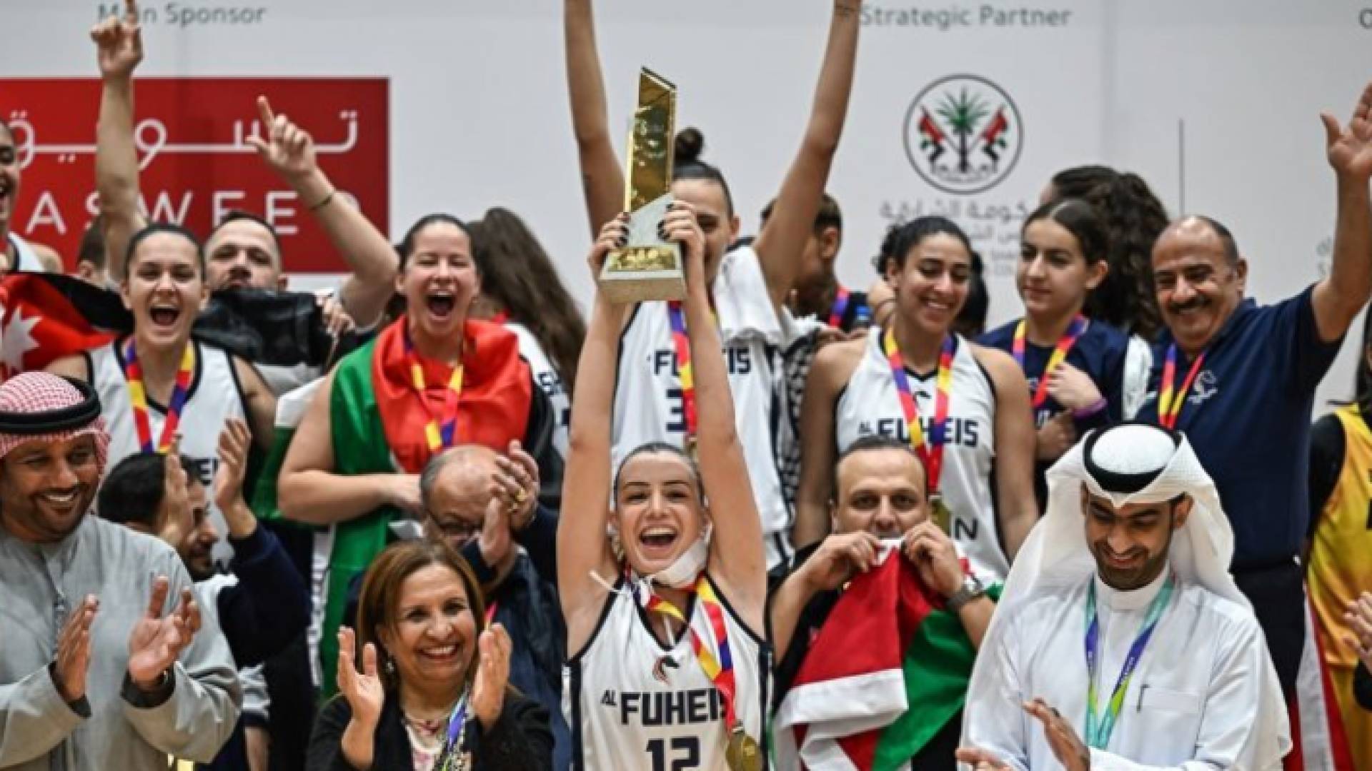 تتويج نادي الفحيص بطلا لدورة الألعاب للأندية العربية للسيدات