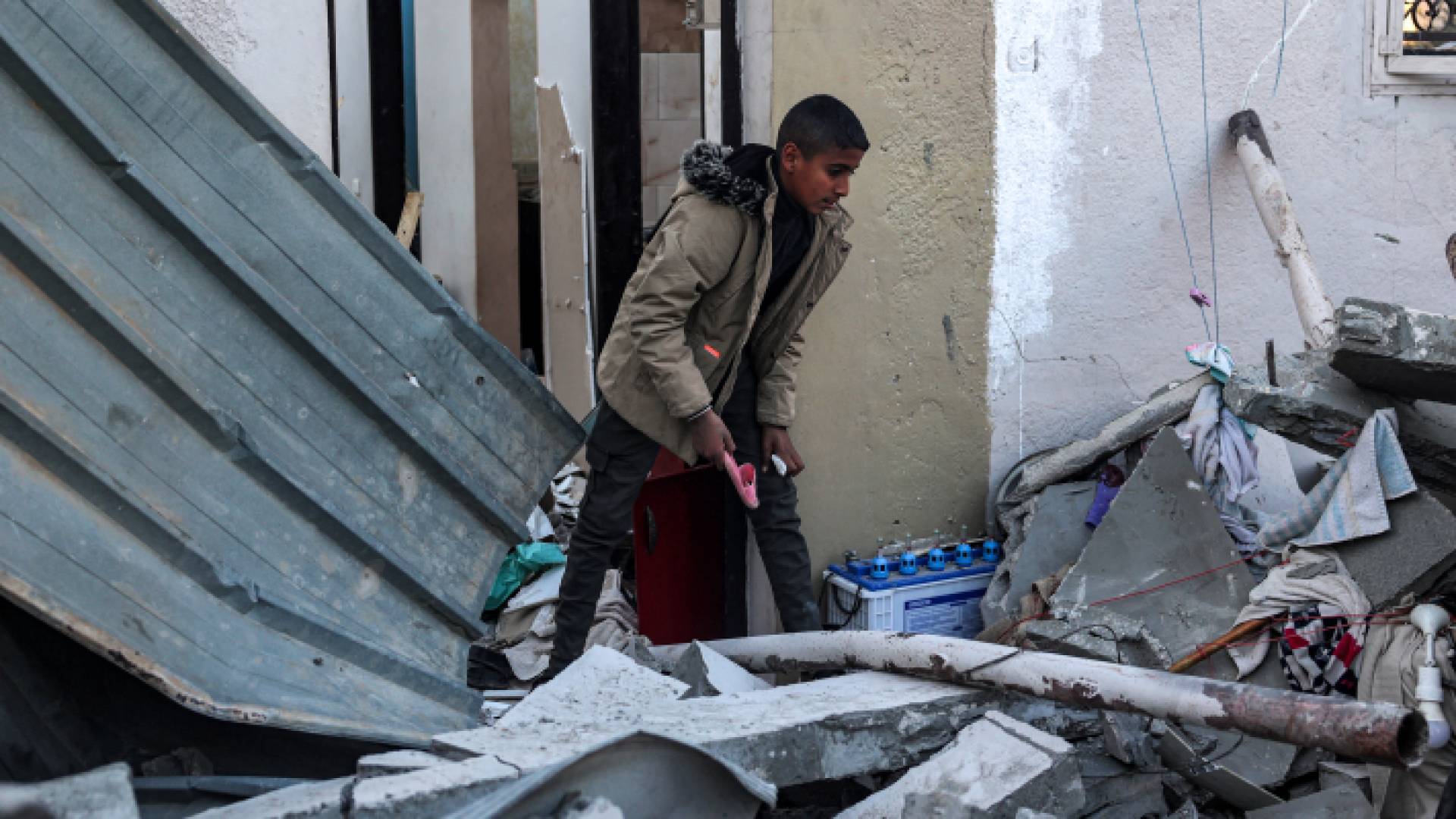 آثار قصف الاحتلال لمنازل في رفح جنوب قطاع غزة