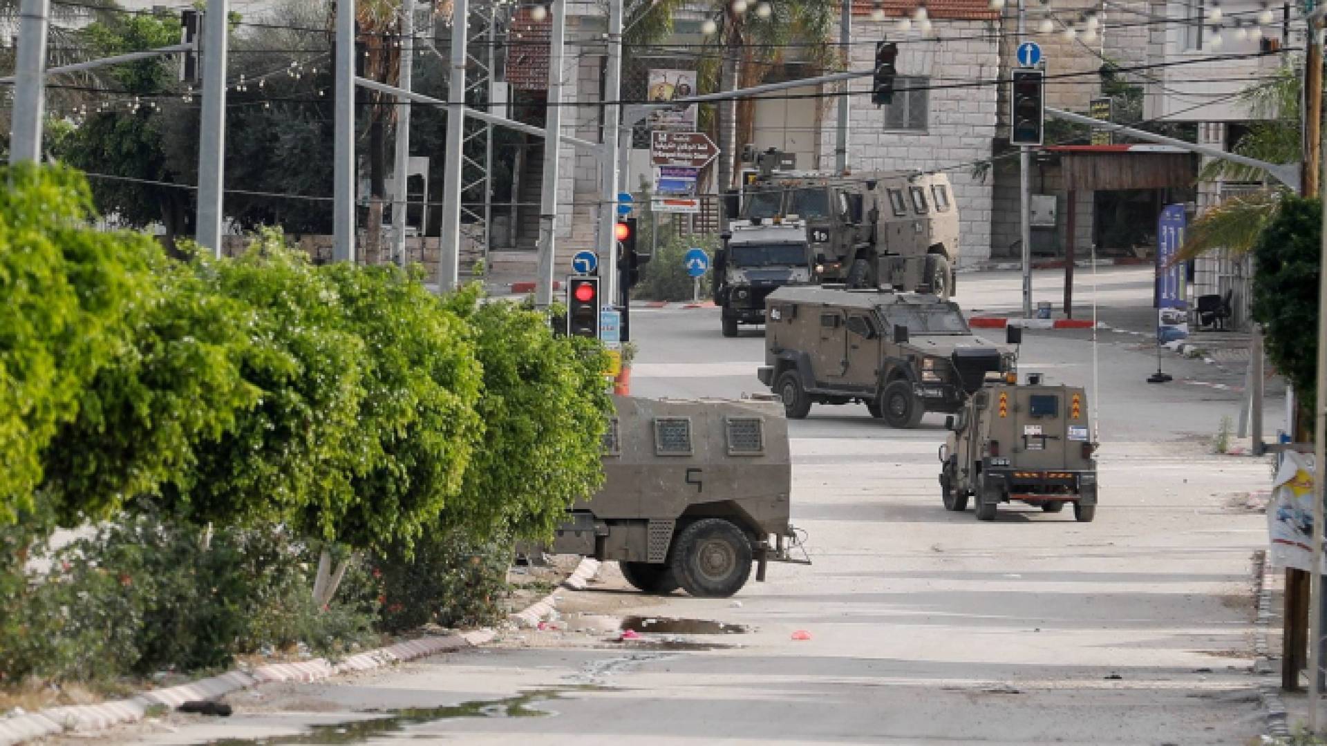 قوات الاحتلال تشن حملة اقتحامات بالضفة الغربية