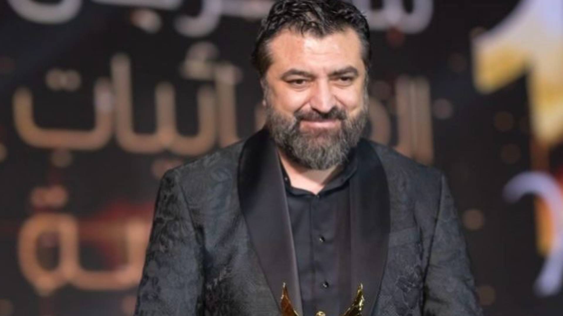 عبد الله سكجها يحصل على جائزة أفضل مصمم مجوهرات