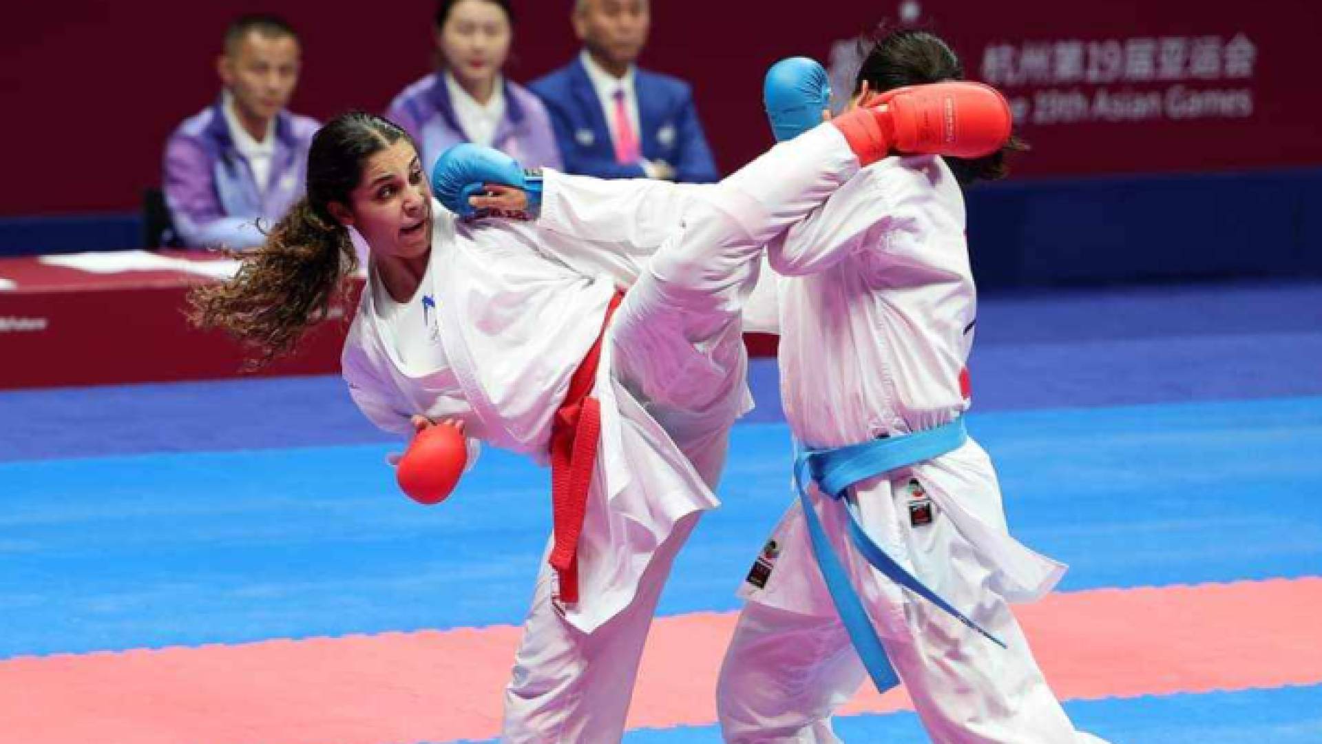 من المنافسات