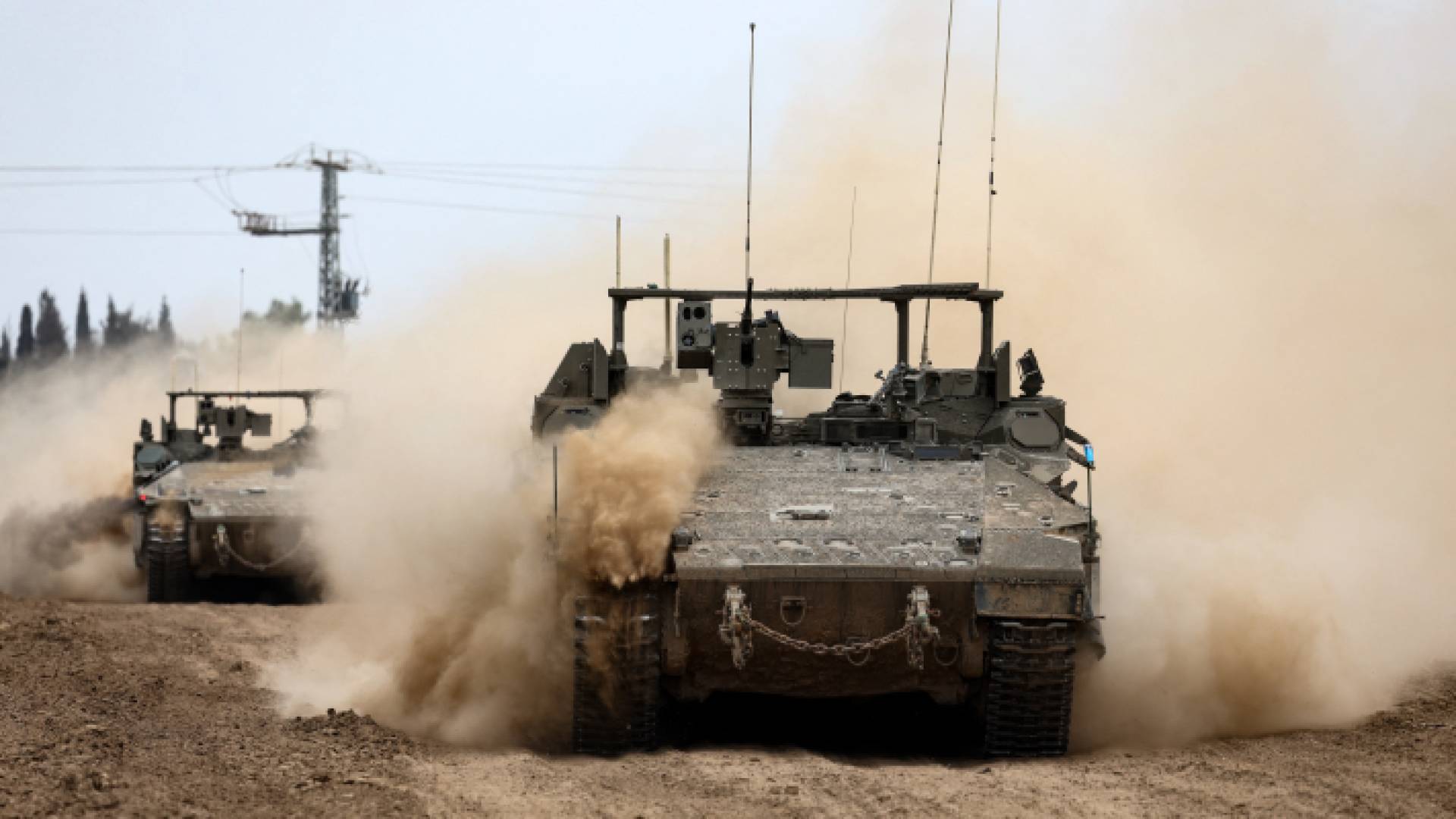 دبابات الاحتلال