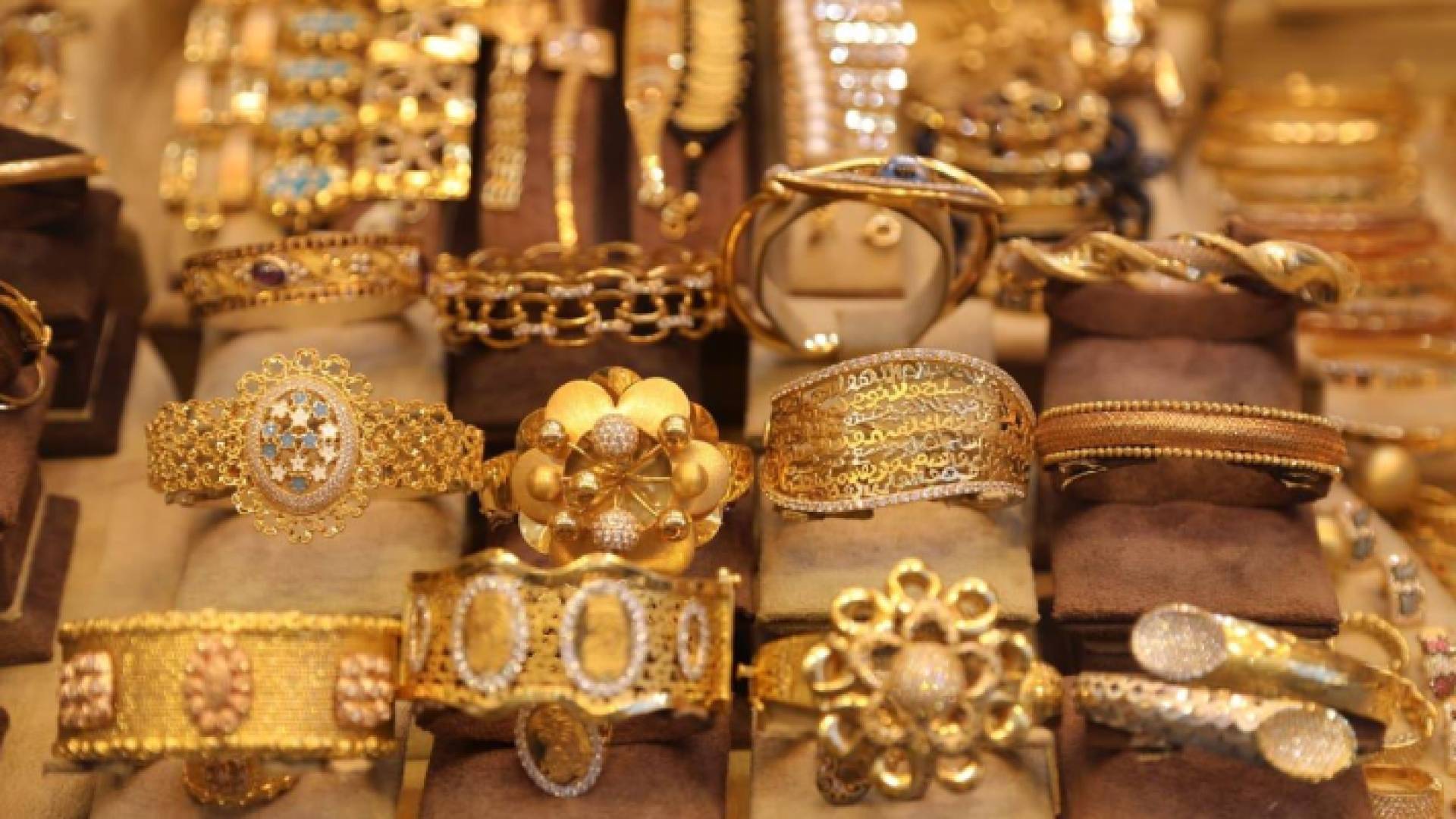 الذهب في السوق المحلية - أرشيفية