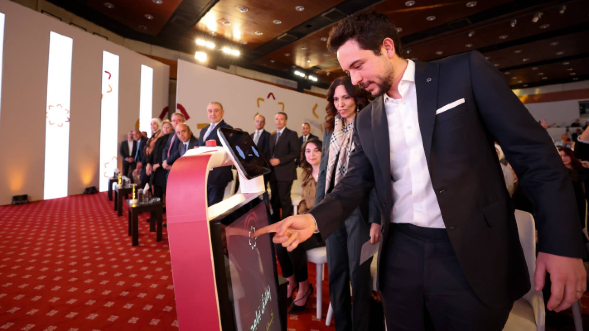 سمو الأمير الحسين بن عبد الله الثاني ولي العهد