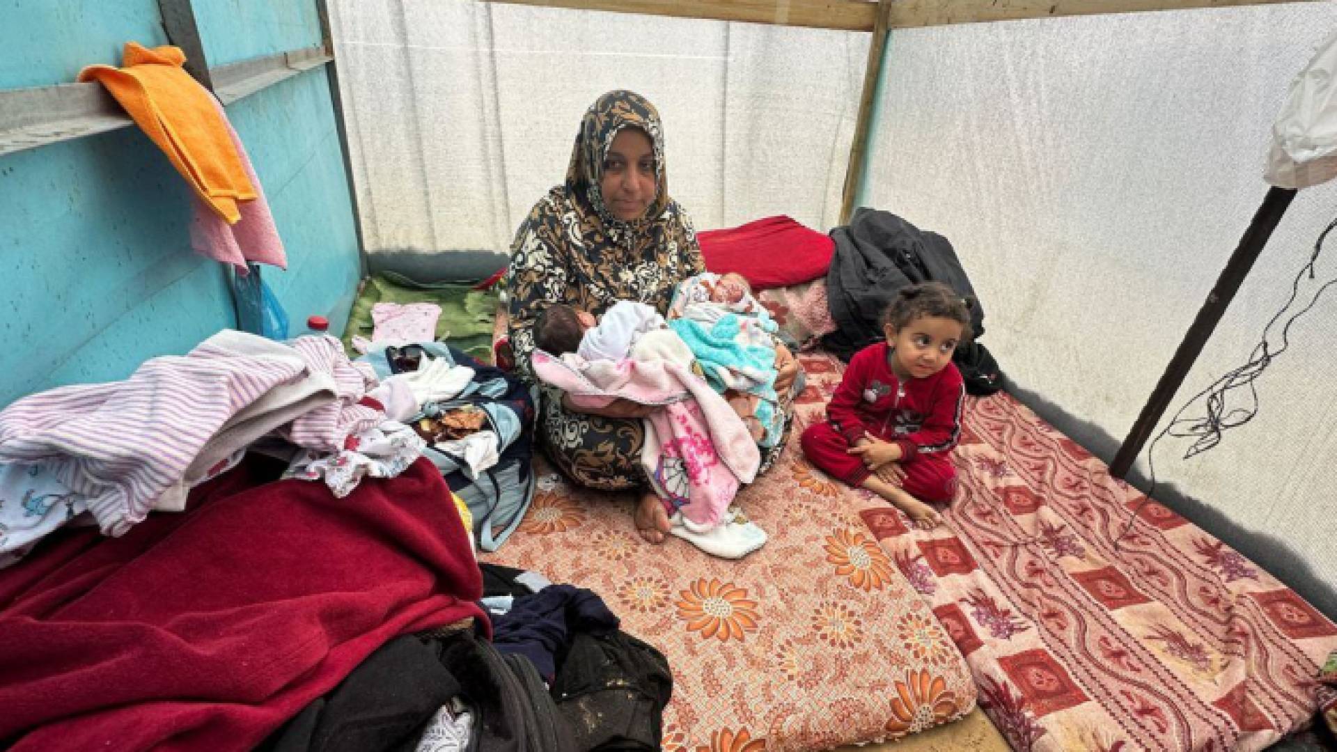 صغار في غزة