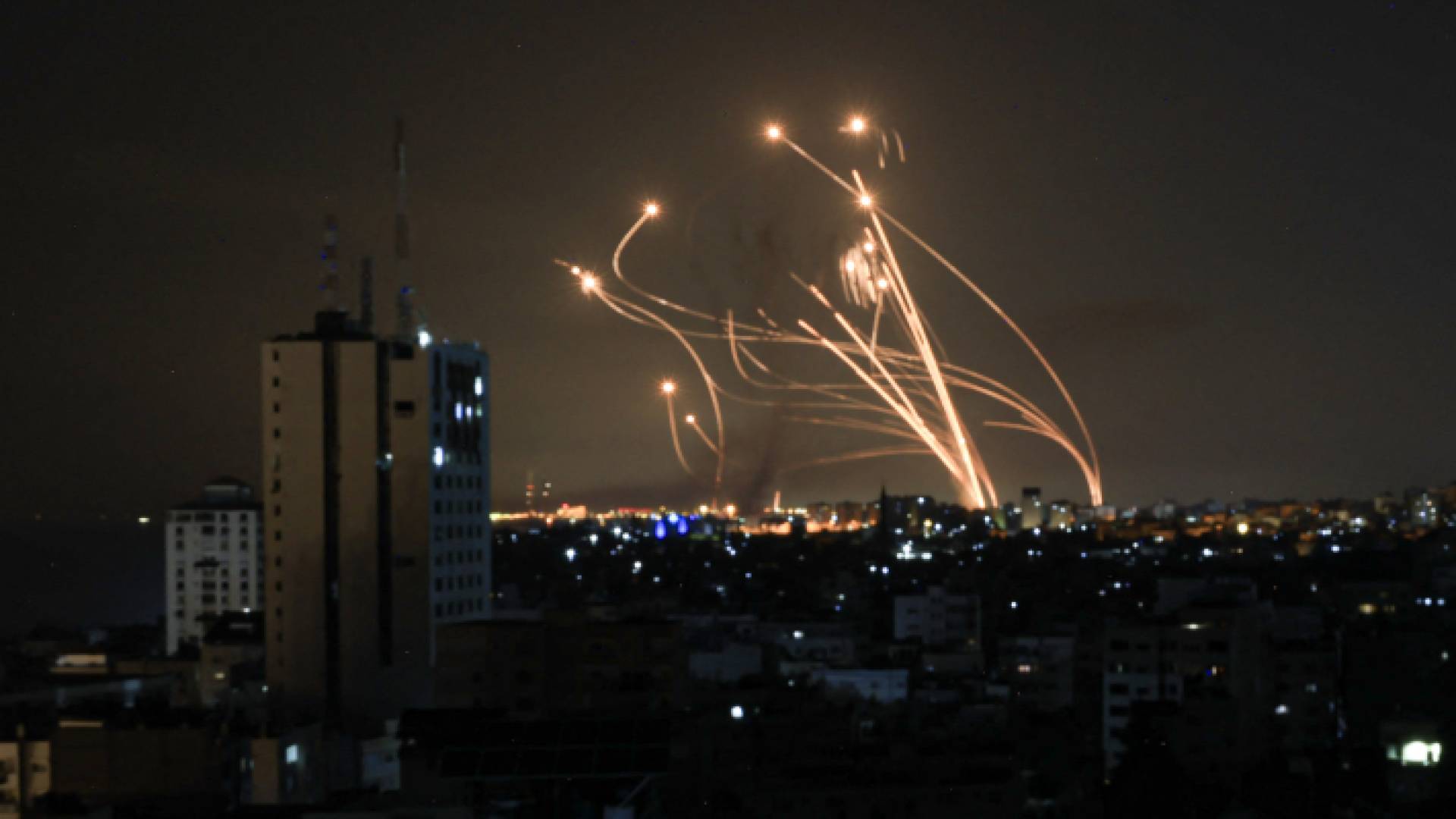 رشقات صاروخية من غزة