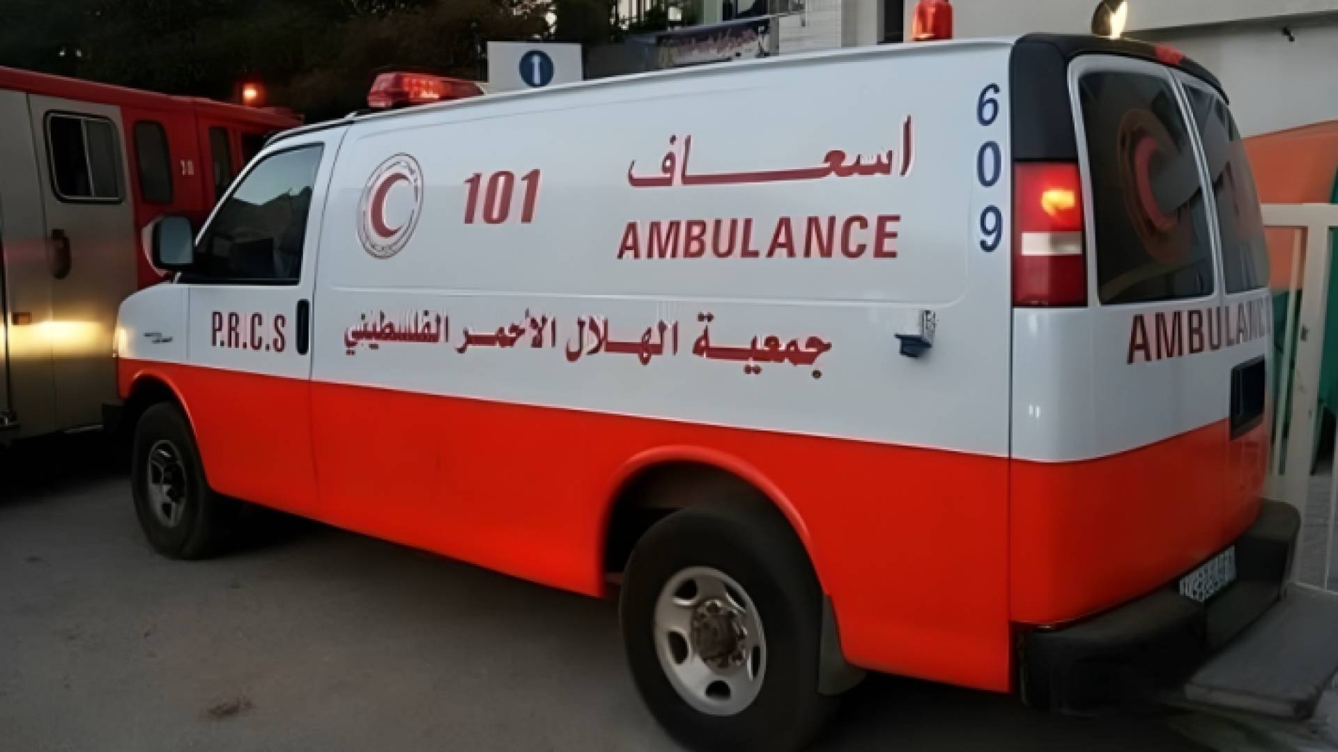 سيارة إسعاف فلسطينية - أرشيفية