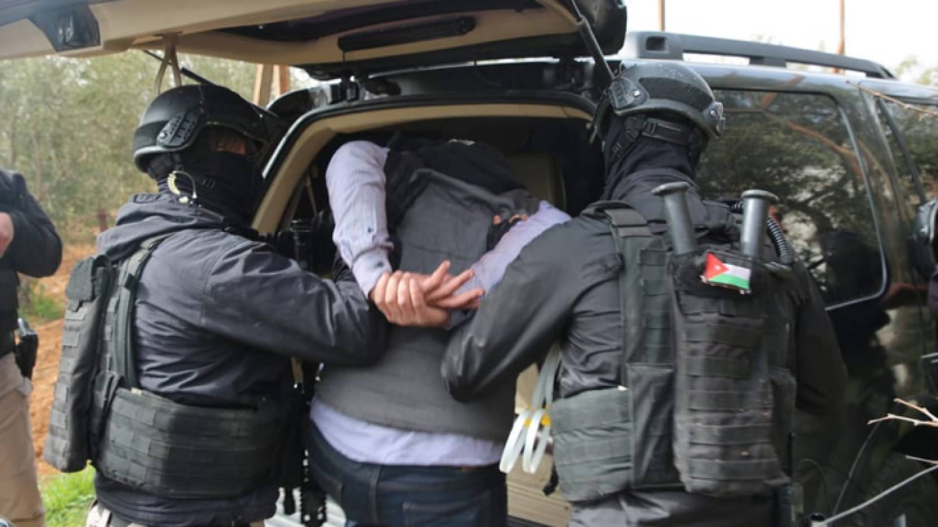 القبض على مطلوب - أرشيفية