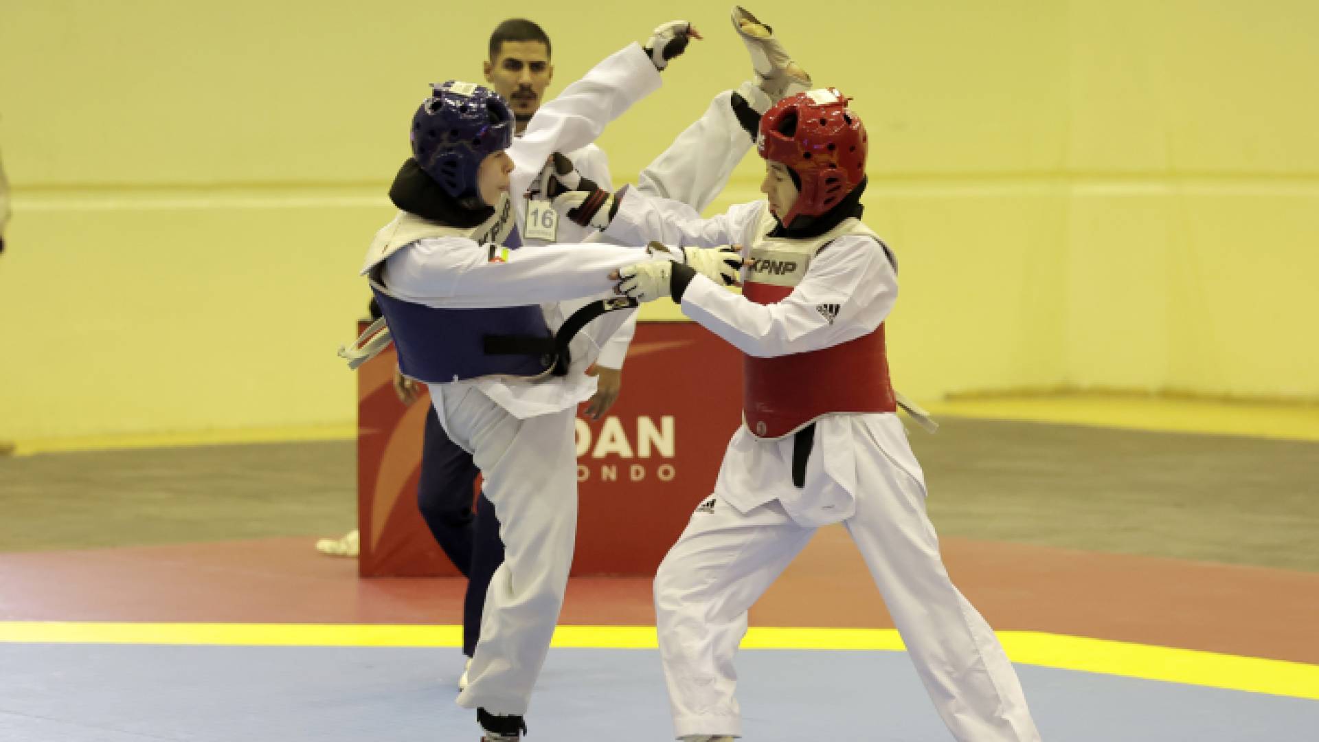 من المنافسات