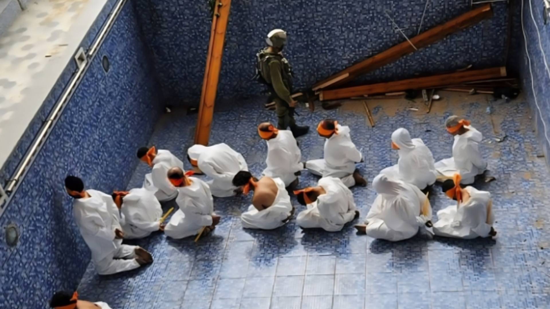 الاحتلال يعتقل فلسطينيين في مدينة حمد في خانيونس ووضعهم داخل حوض سباحة