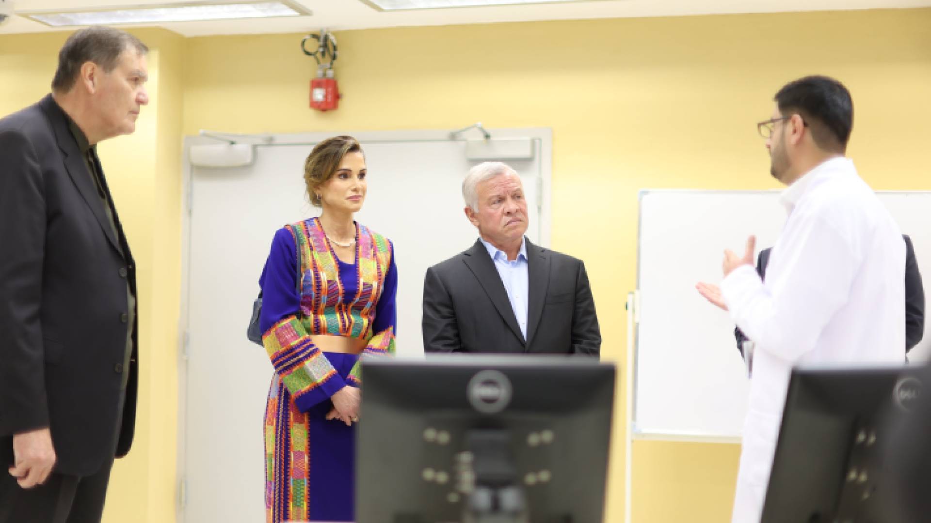 زيارة الملك والملكة المفاعل النووي الأردني للبحوث والتدريب في إربد