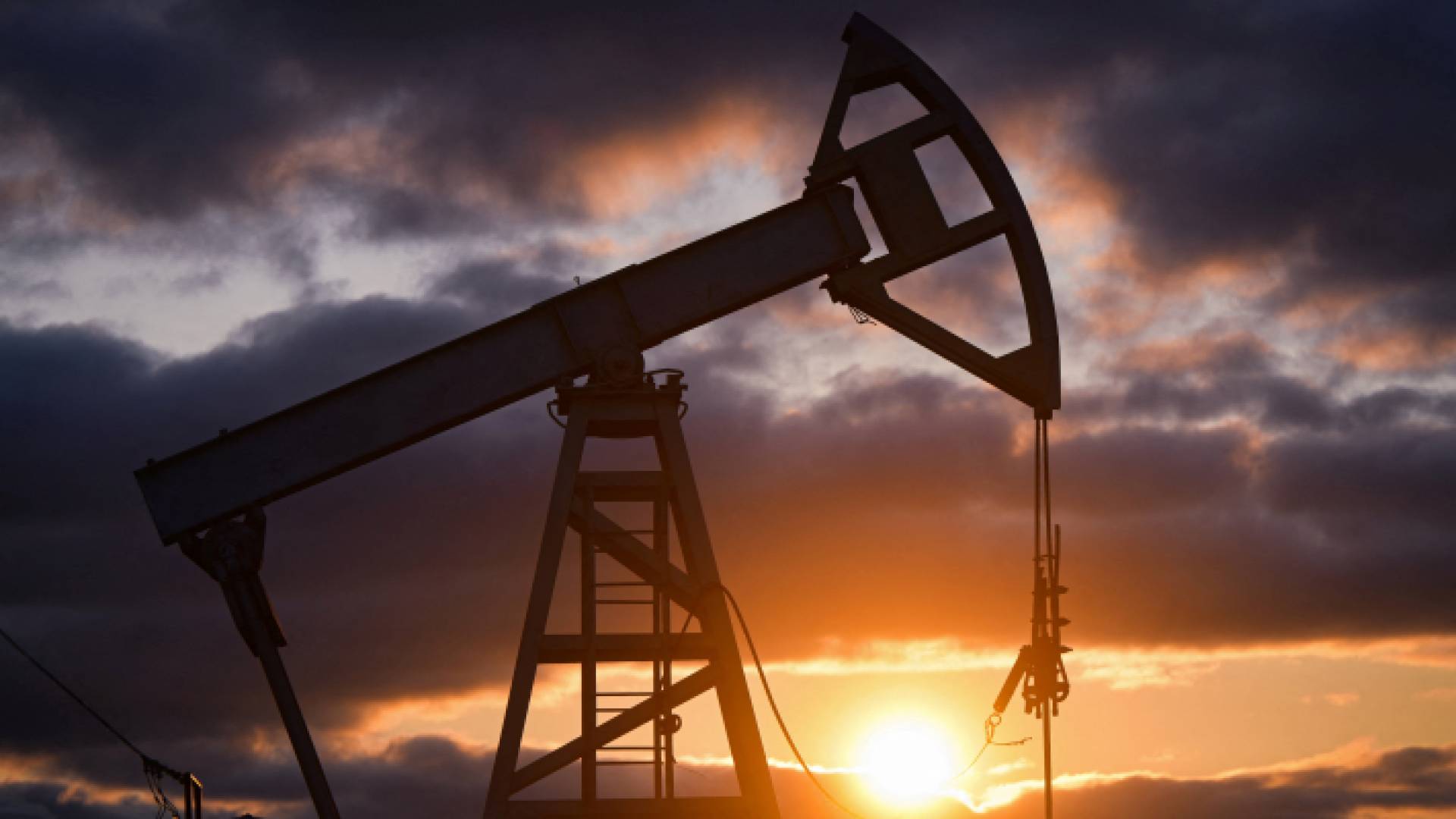 استخراج النفط الخام