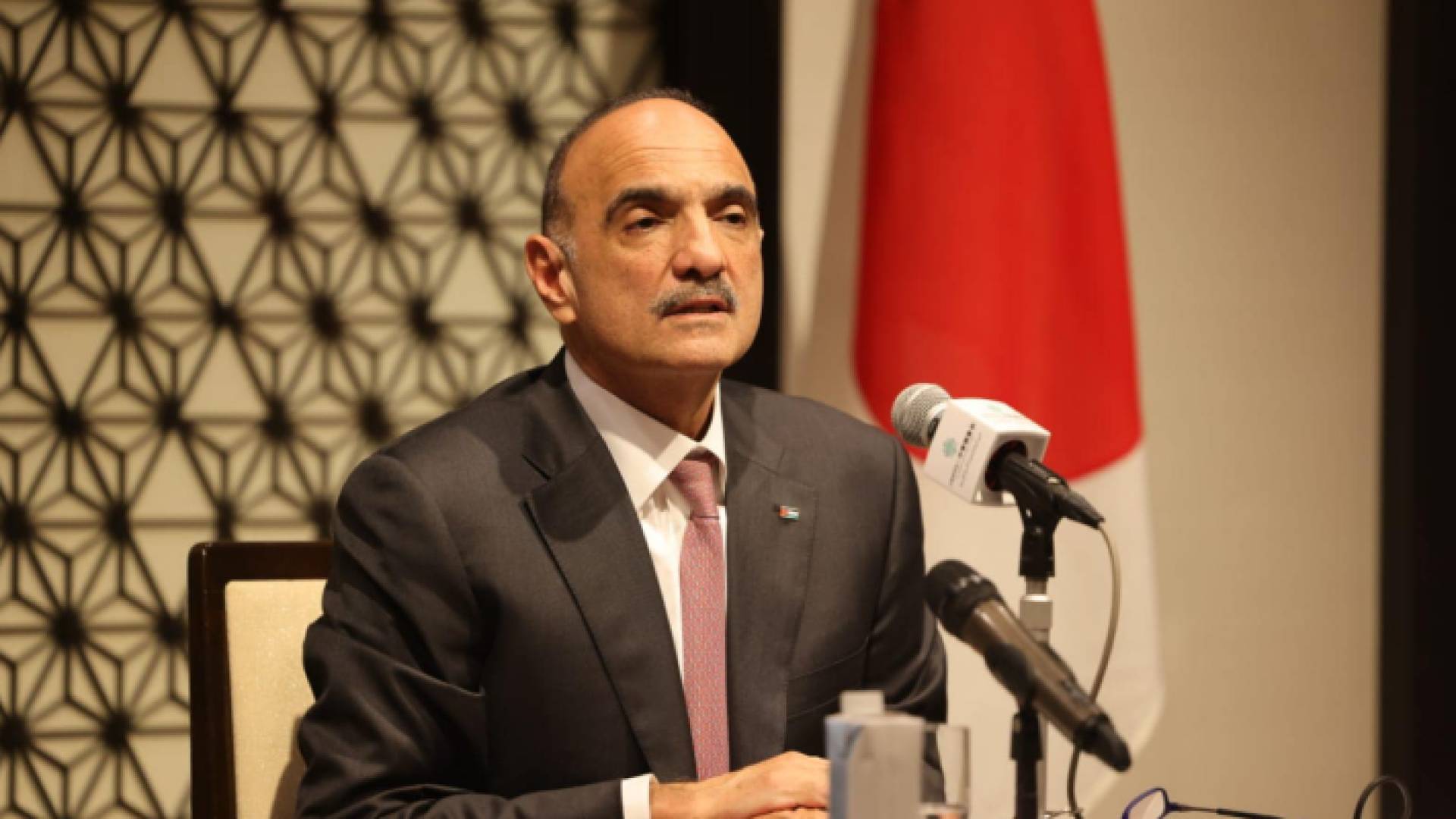 بشر الخصاونة