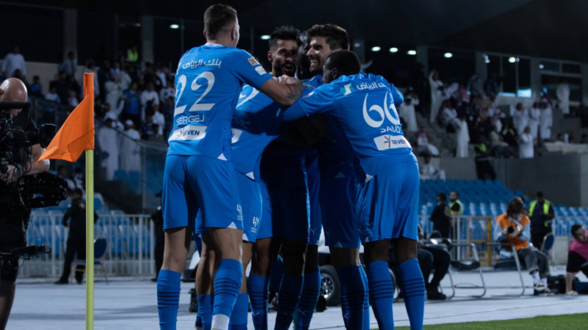 لاعبوا نادي الهلال السعودي