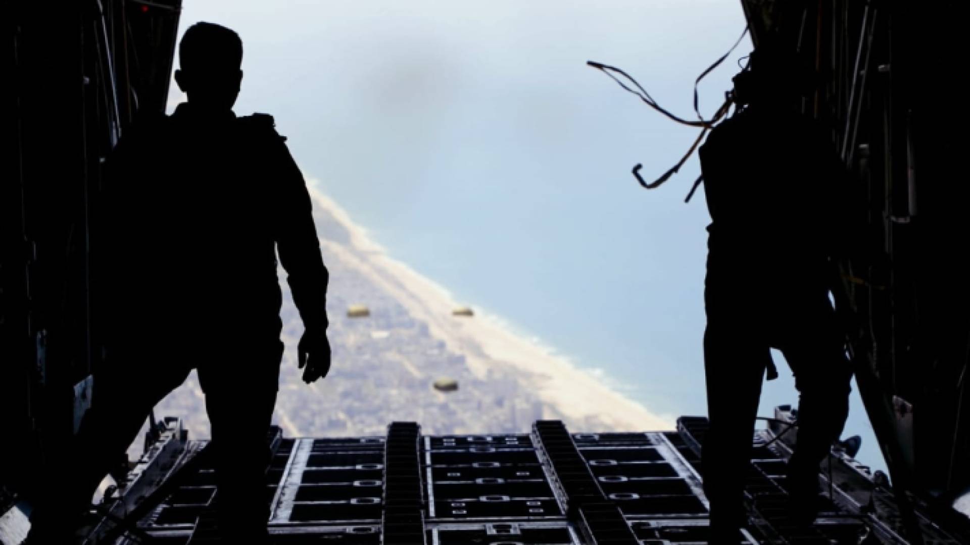 انزال جوي على غزة