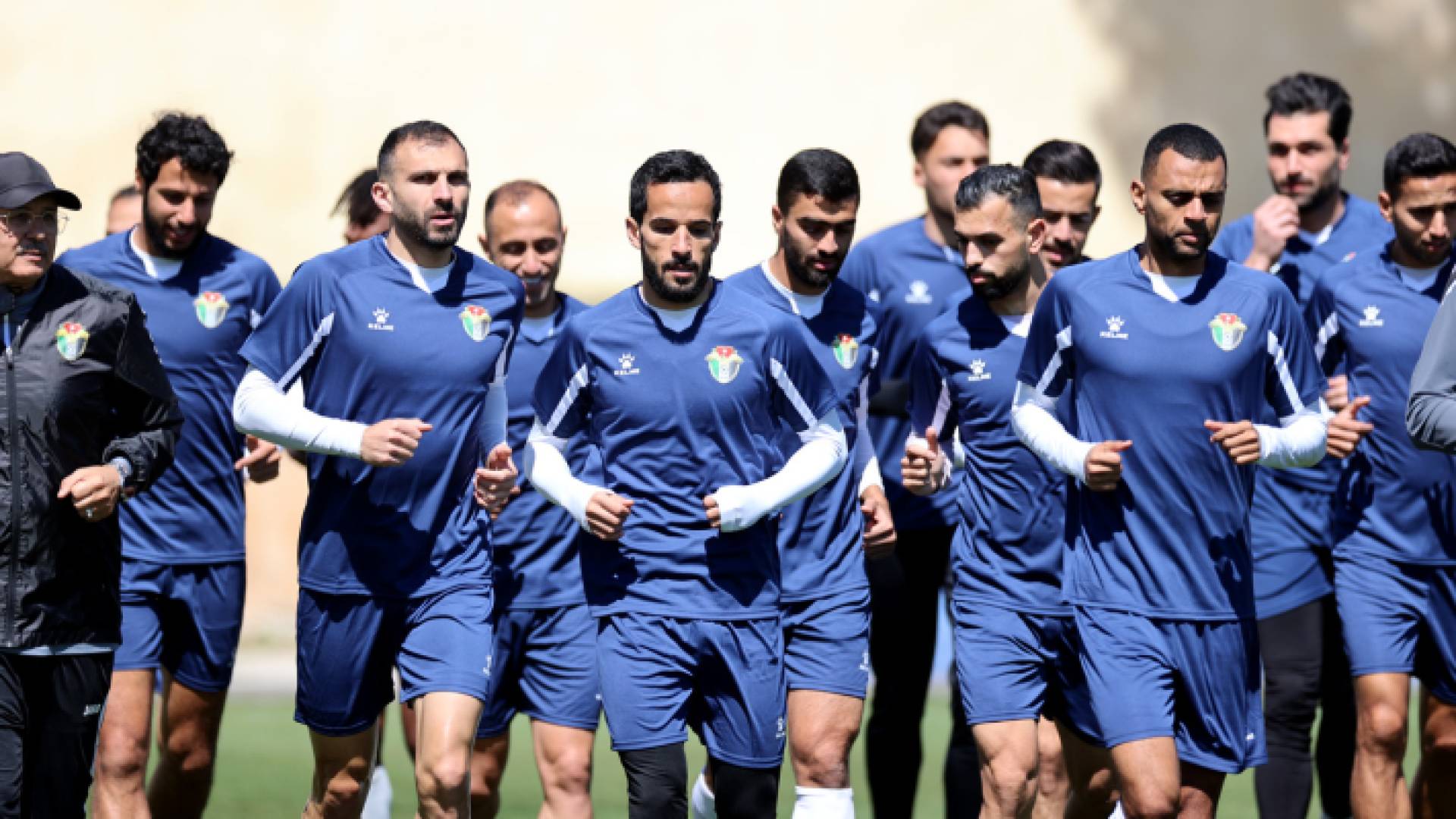 من تدريبات المنتخب الوطني لكرة القدم