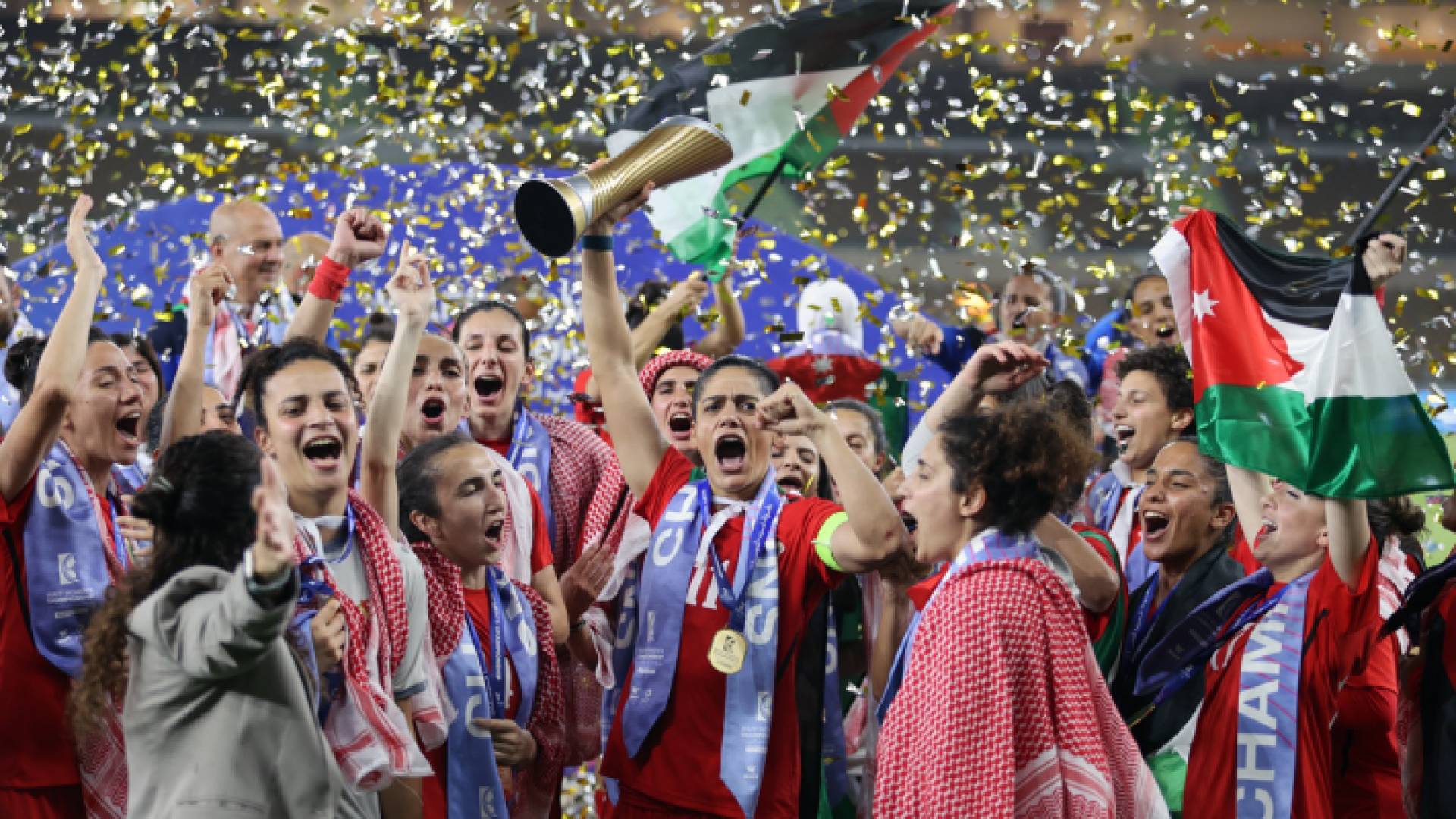 تتويج منتخب السيدات لكرة القدم بلقب بطولة غرب آسيا