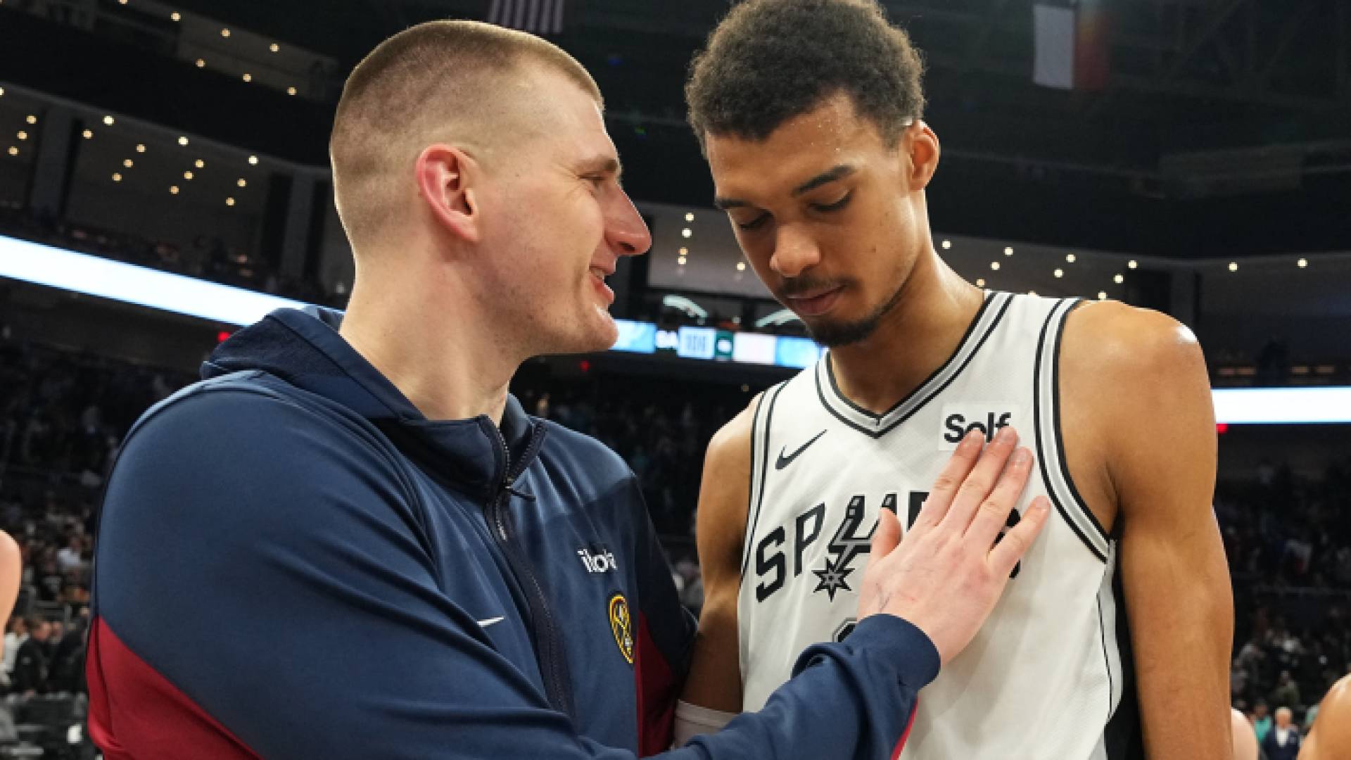 نيكولا يوكيتش وفيكتور ويمبانياما