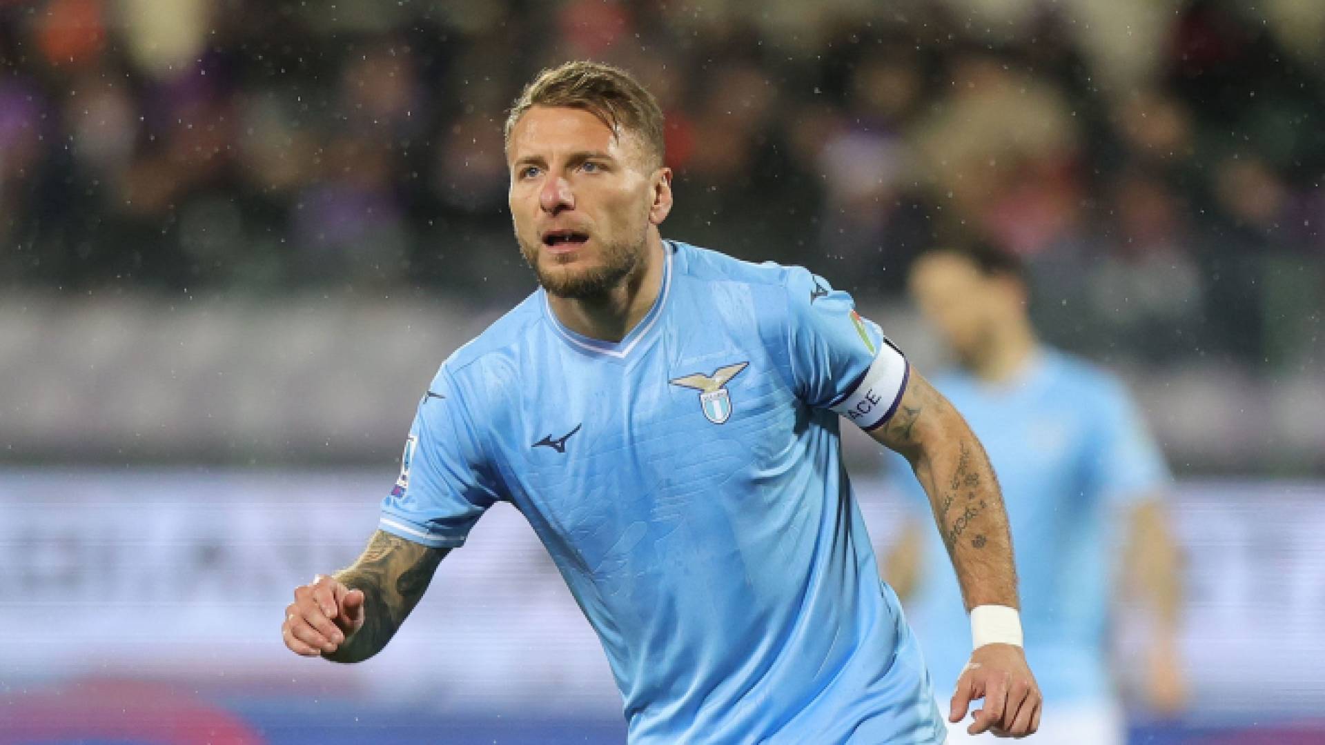 قائد نادي لاتسيو الإيطالي تشيرو إيموبيلي