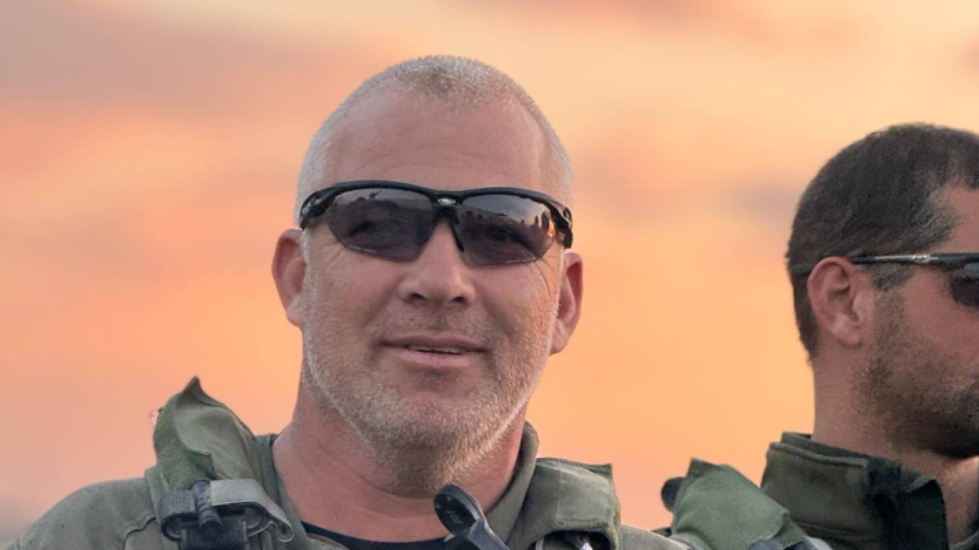 اللواء سيباستيان أيون، قائد الكتيبة 401 في جيش الاحتلال