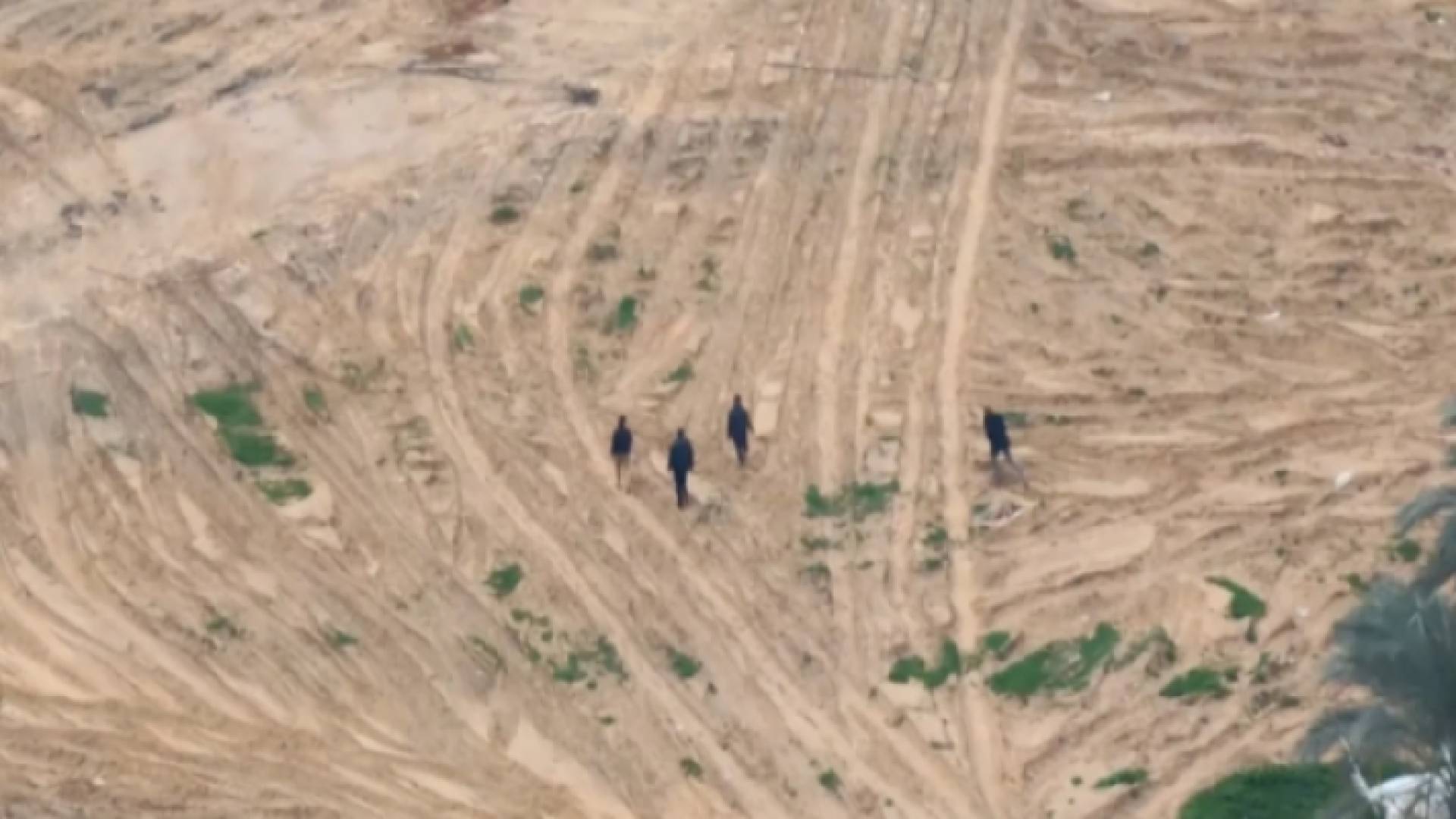 لقظة جوية من طائرة مسيرة للاحتلال قبيل استهدافهم