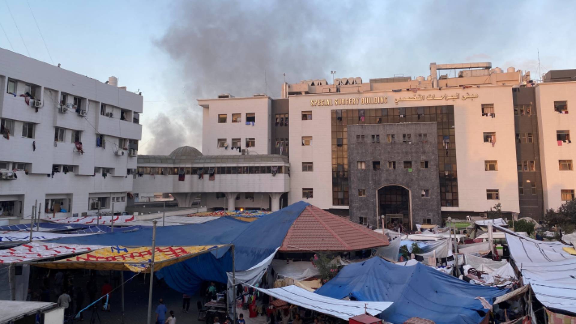 مجمع الشفاء الطبي في غزة