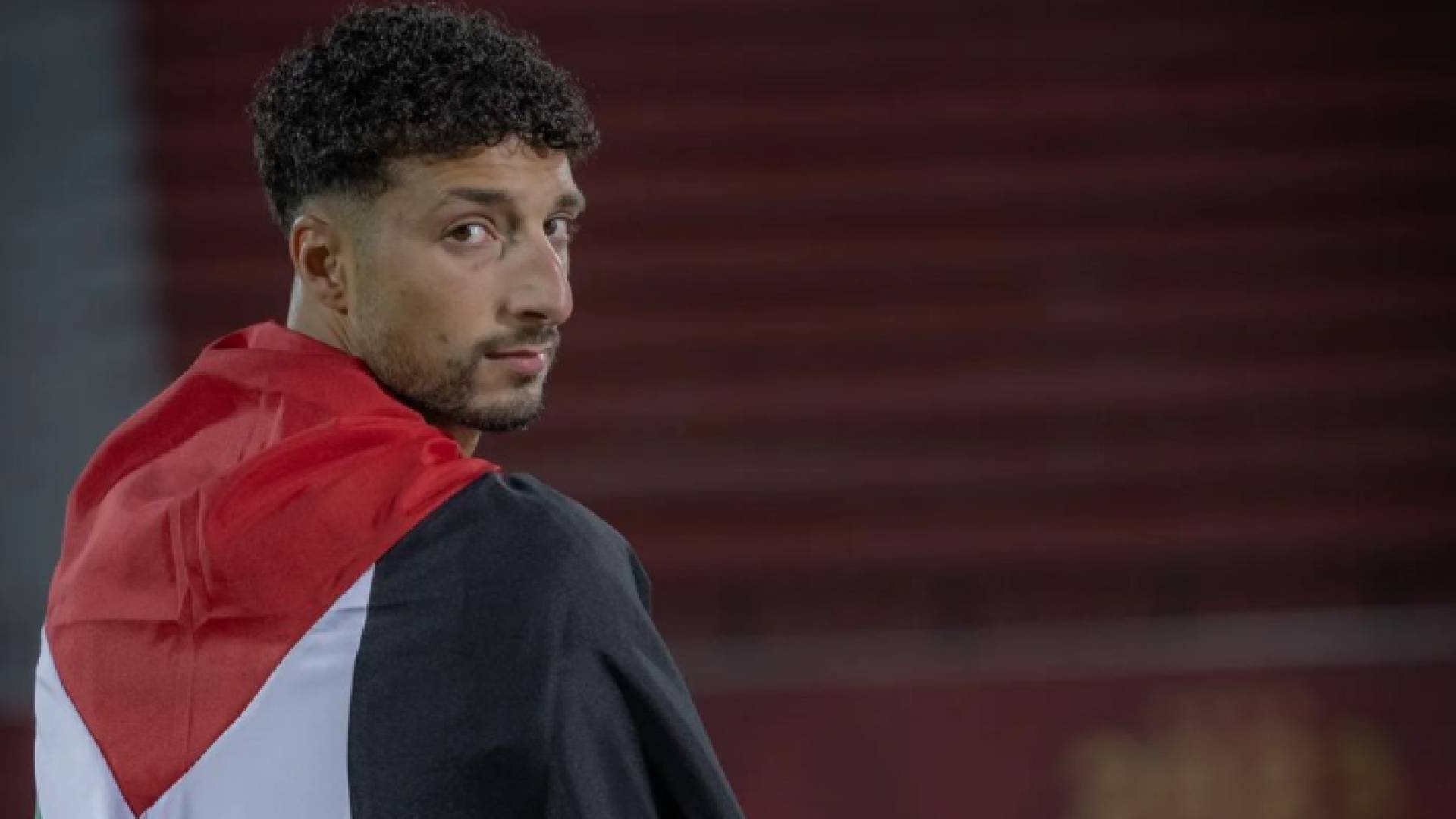 لاعب الأهلي المصري وسام أبو علي