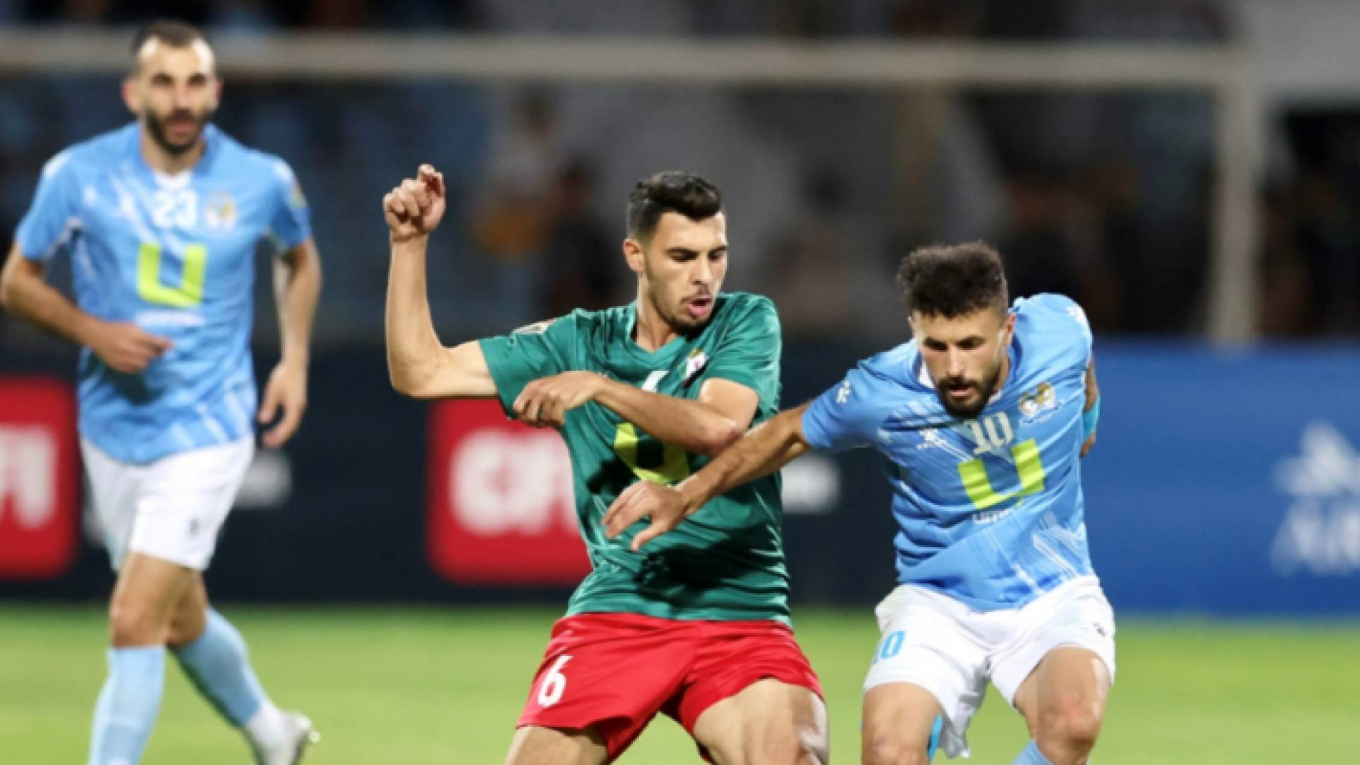 من مباراة سابقة بين الفريقين