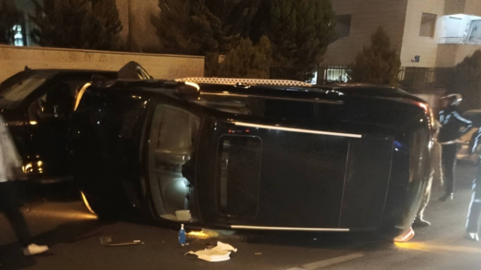 تدهور مركبة في عبدون