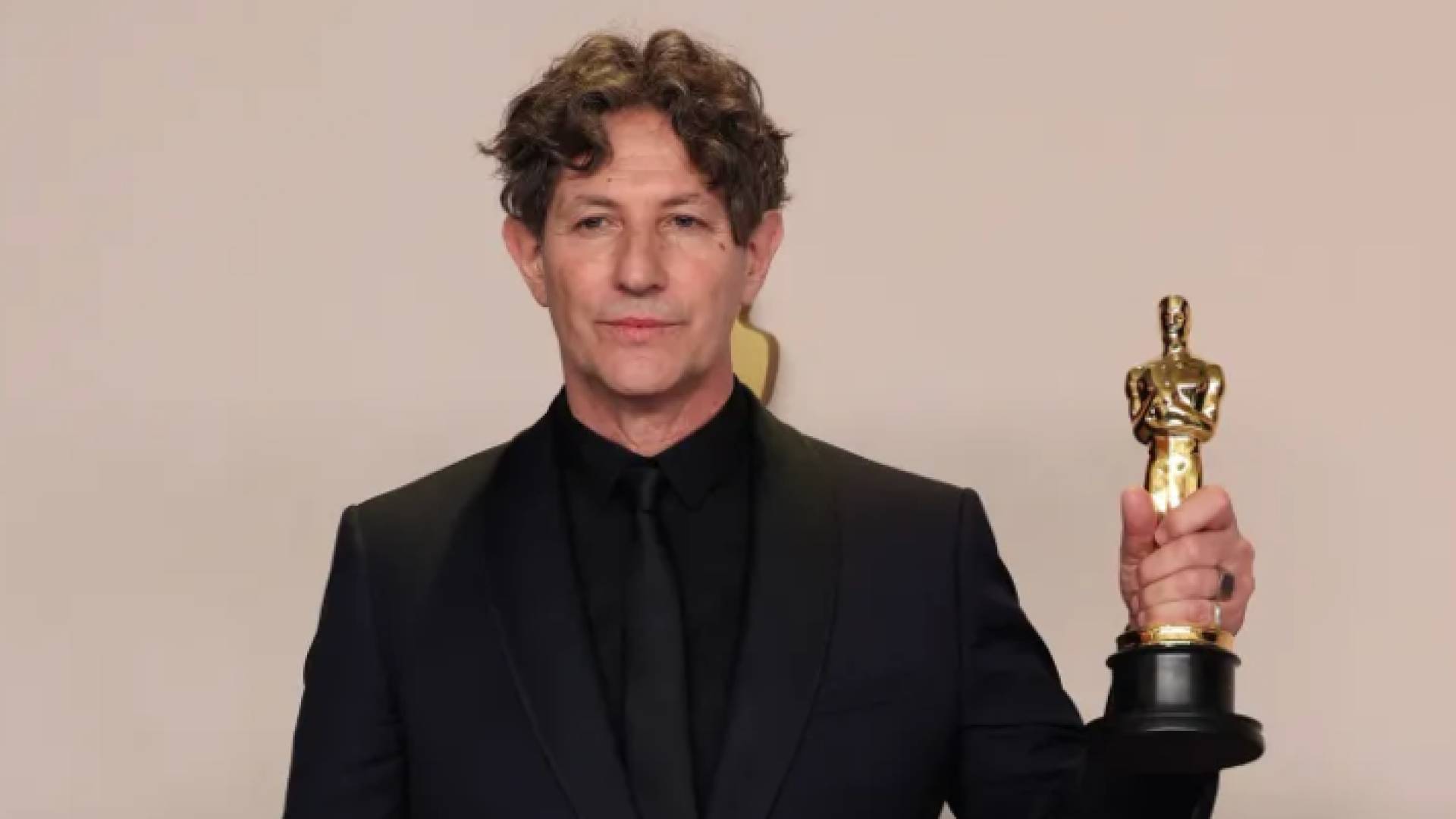 المخرج البريطاني جوناثان غليزر