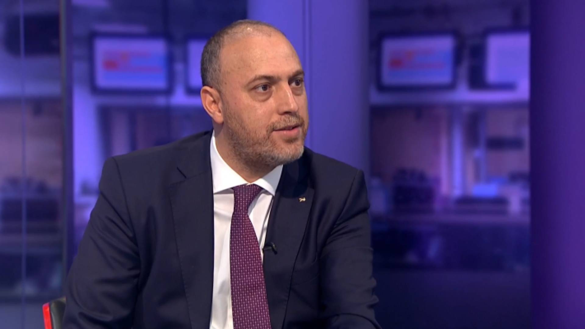 السفير الفلسطيني لدى المملكة المتحدة حسام زملط