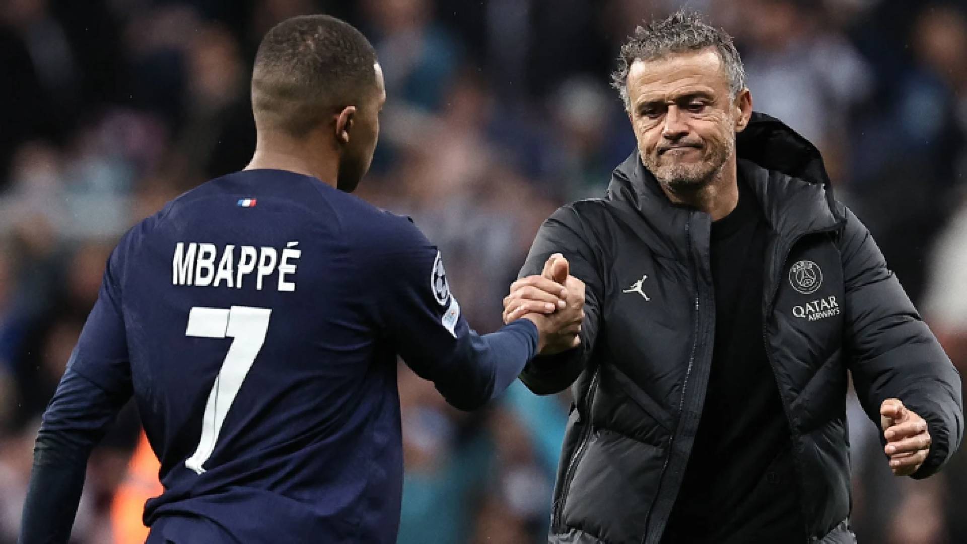 لويس إنريكي ونجم باريس سان جيرمان كيليان مبابي