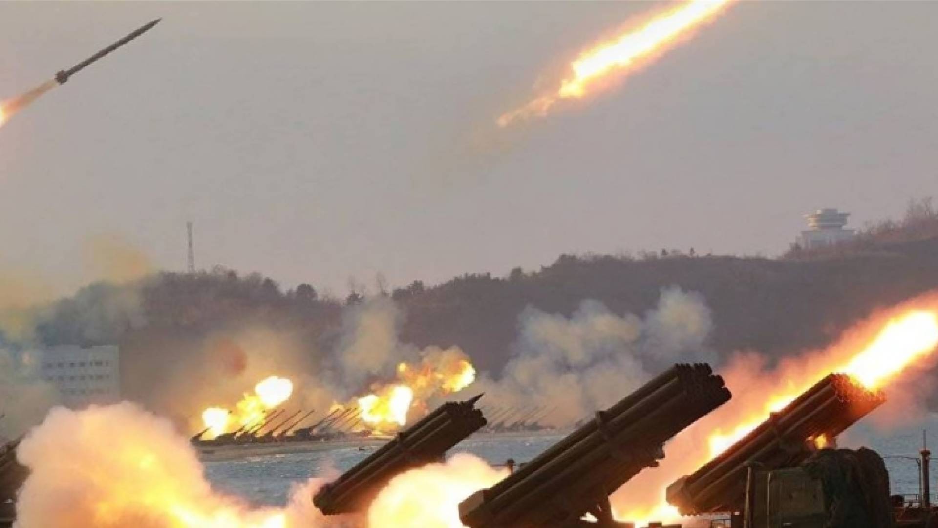 رشقة صاروخية