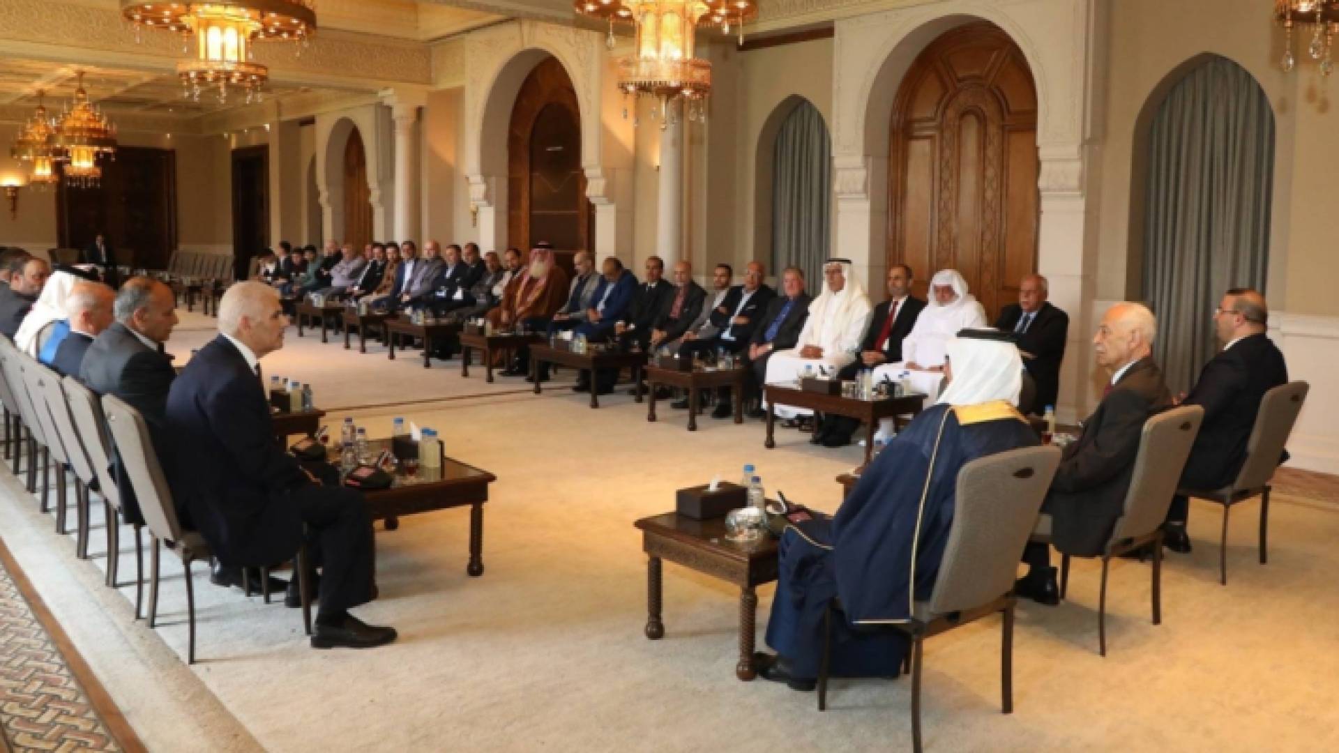 العيسوي يلتقي وفدا من أبناء عشيرة الزعبي بلواء الرمثا