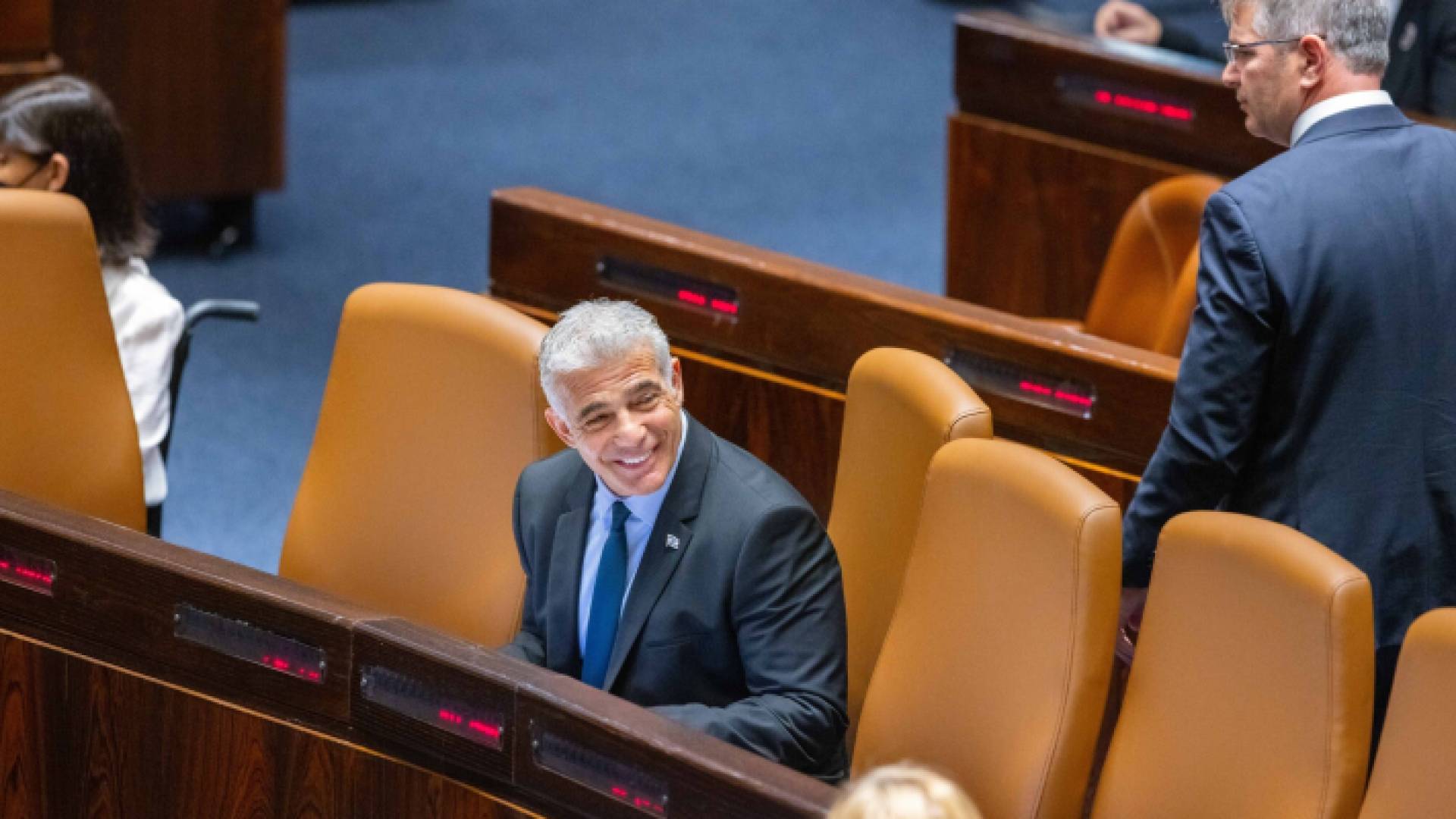 يائير لابيد زعيم المعارضة في تل أبيب