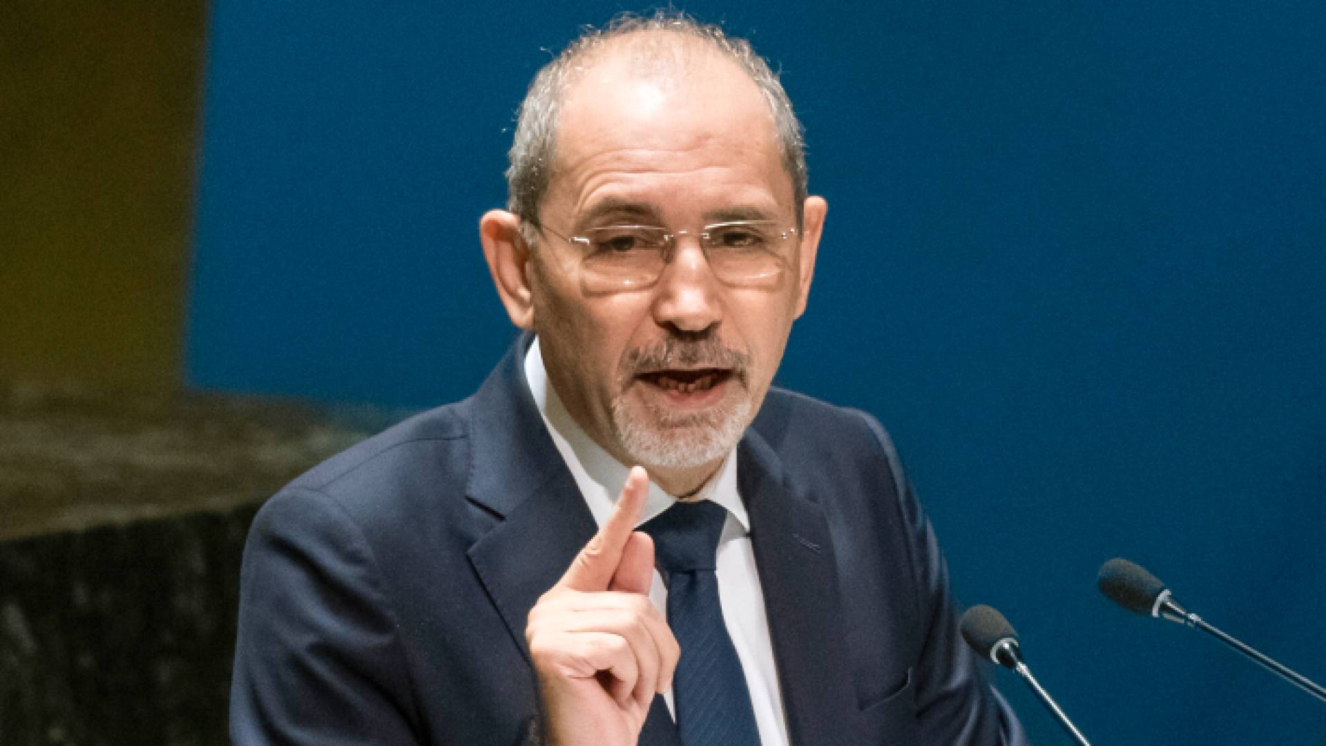 وزير الخارجية وشؤون المغتربين أيمن الصفدي