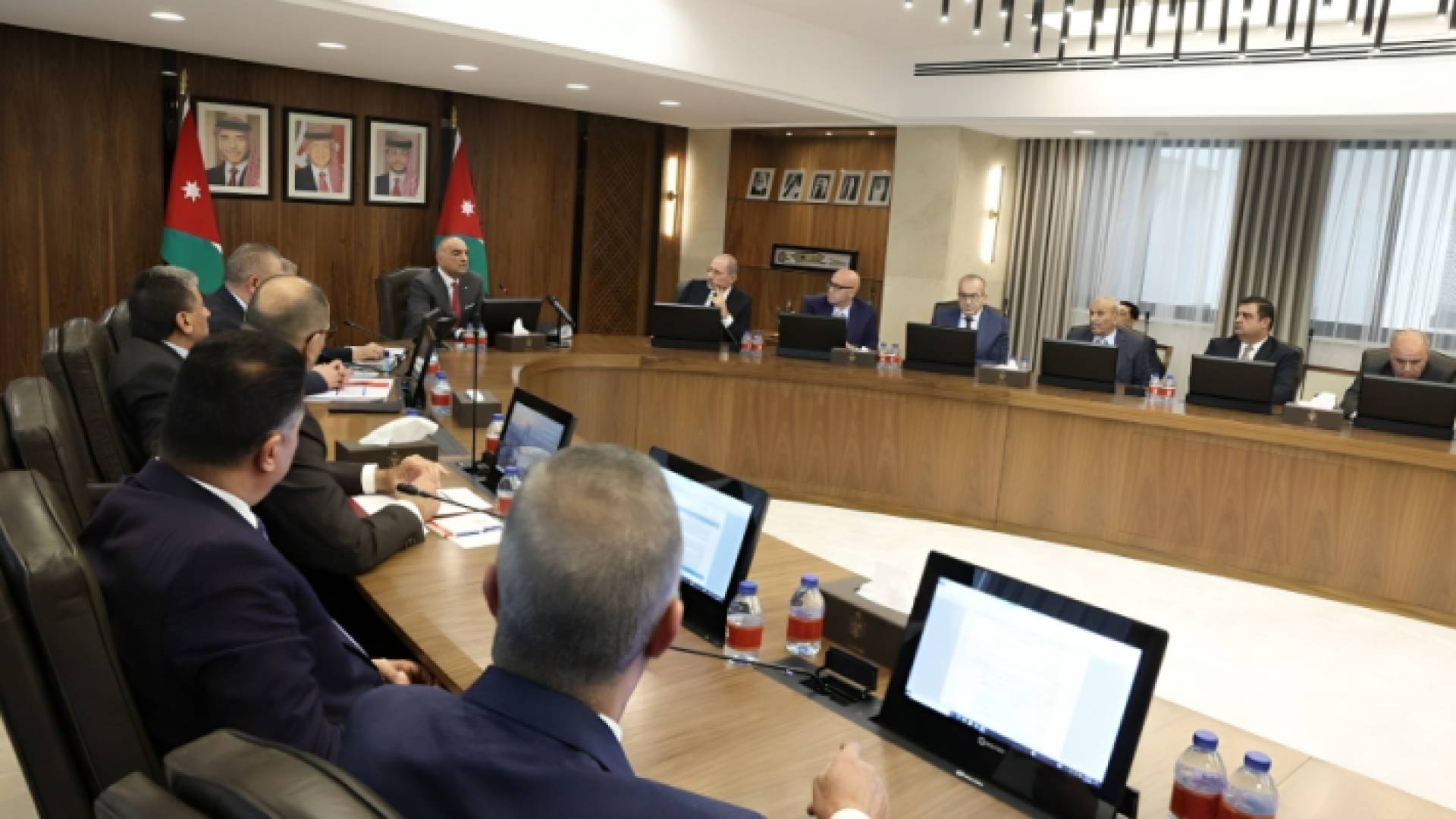 مجلس الوزراء