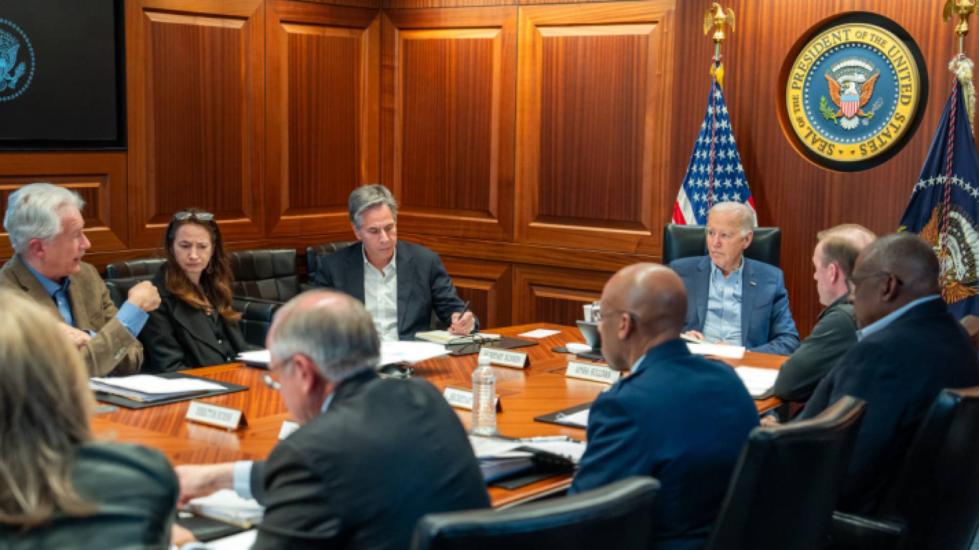 بايدن خلال اجتماع في البيت الأبيض