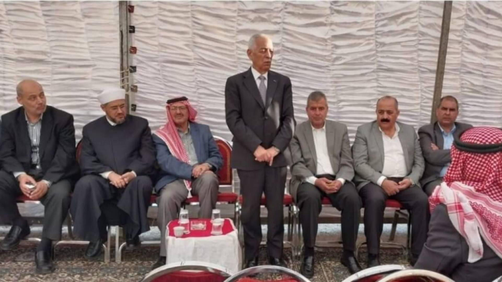 العيسوي يعزي آل الدجاني وآل هنطش