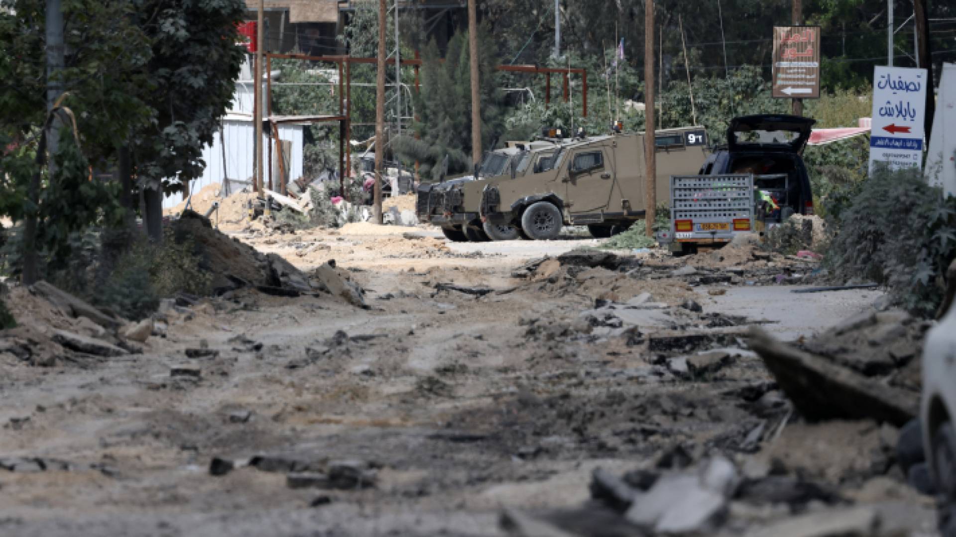 قوات الاحتلال خلال اقتحام مخيم نور شمس