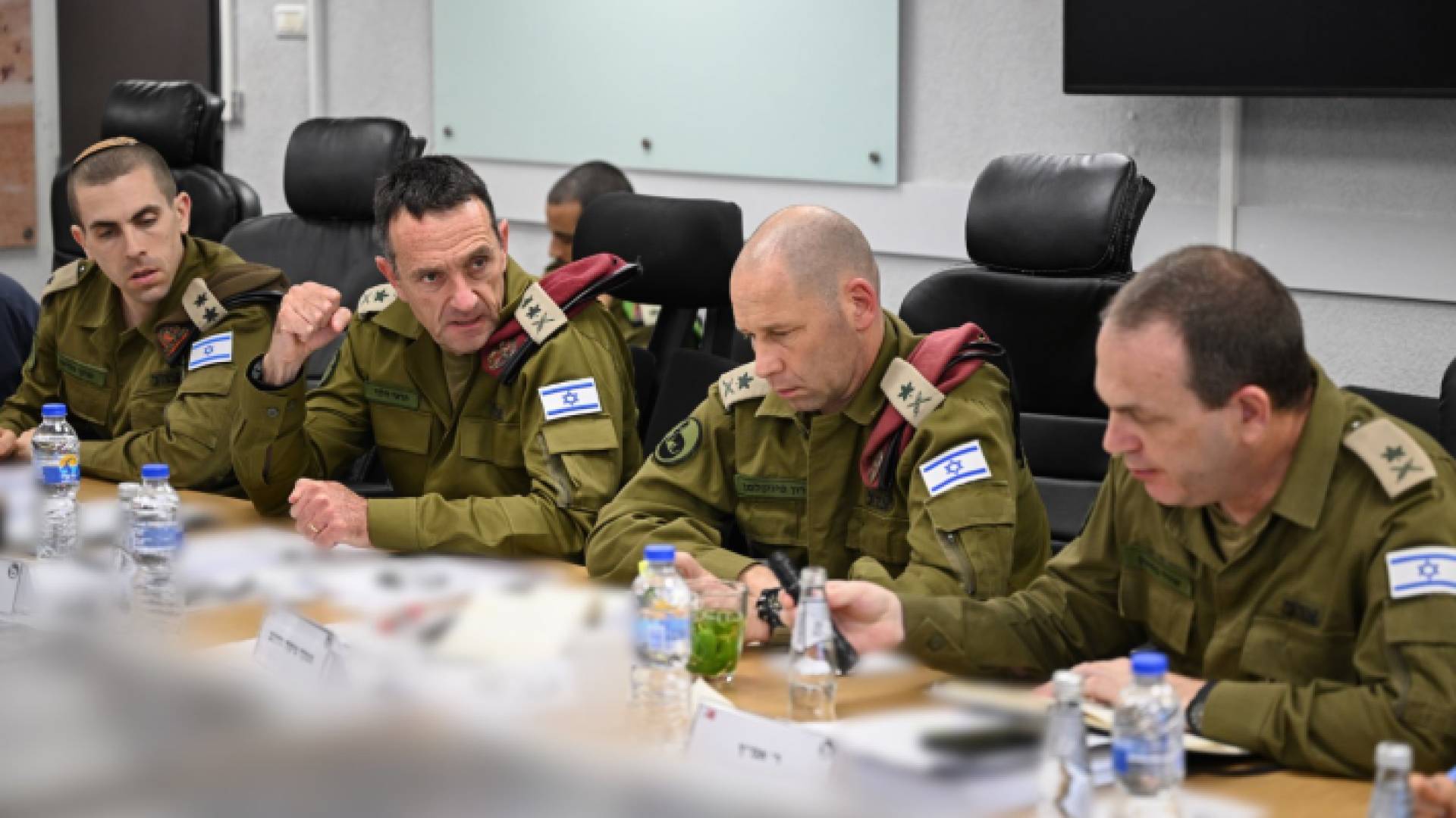 قادة من جيش الاحتلال