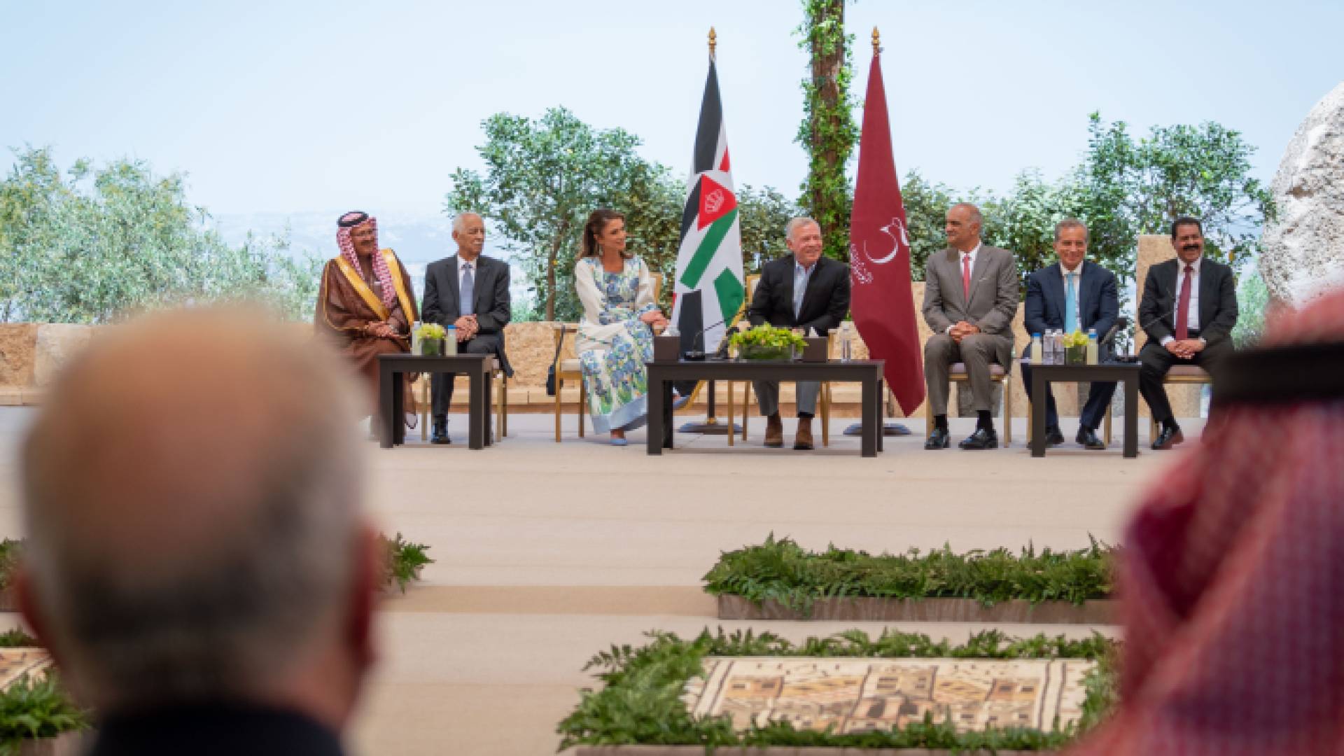 جلالة الملك، خلال لقائه وجهاء وممثلين عن أبناء محافظة مادبا