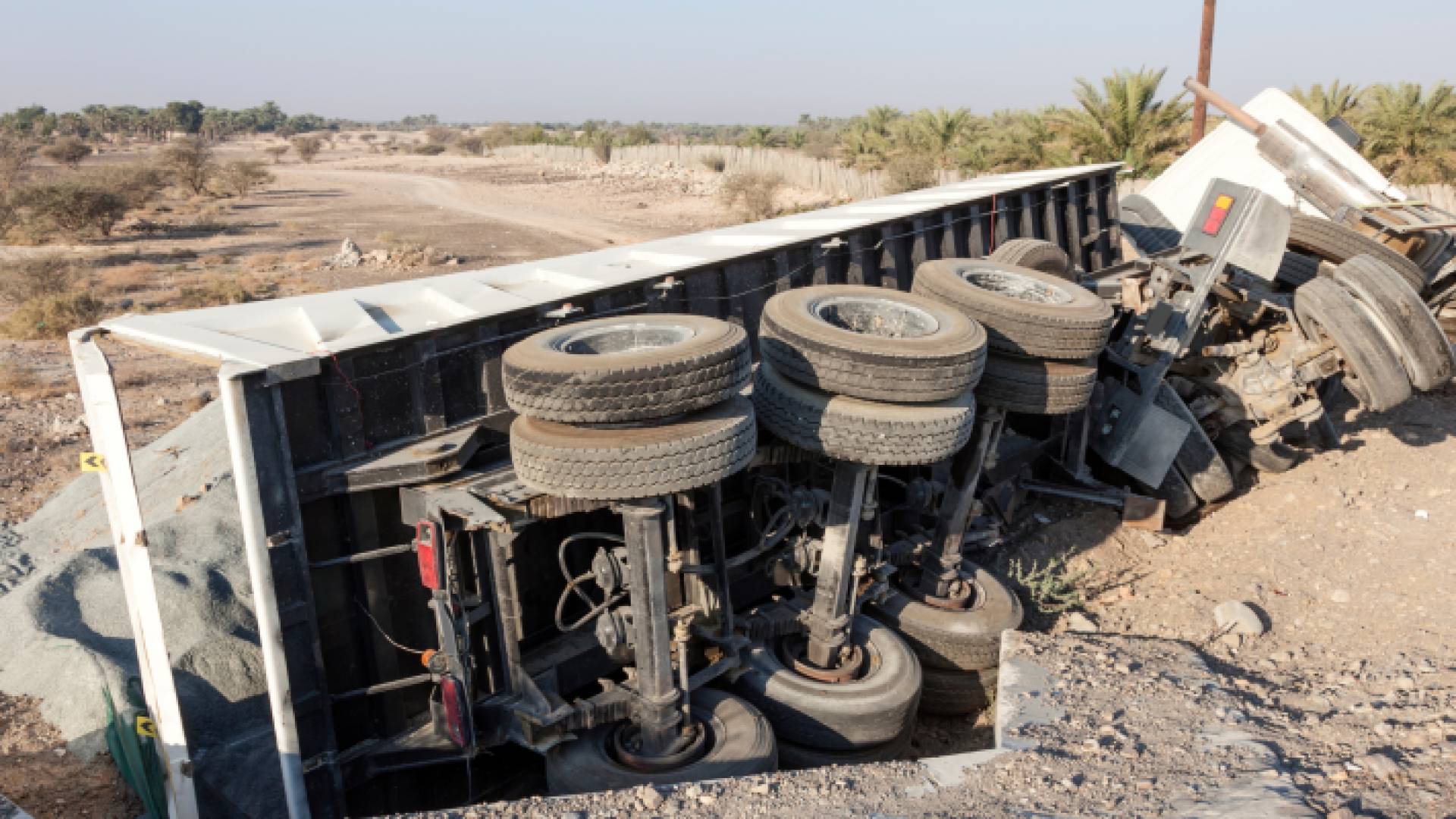 انقلاب شاحنة "أرشيفية"