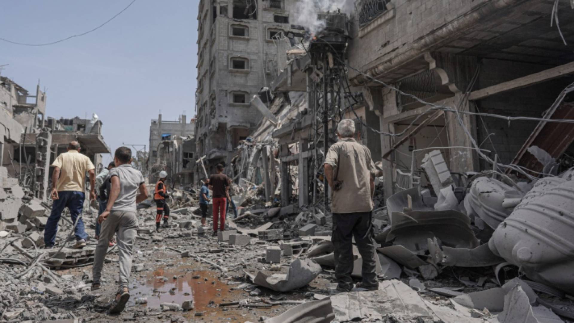 غارة للاحتلال على منطقة في غزة