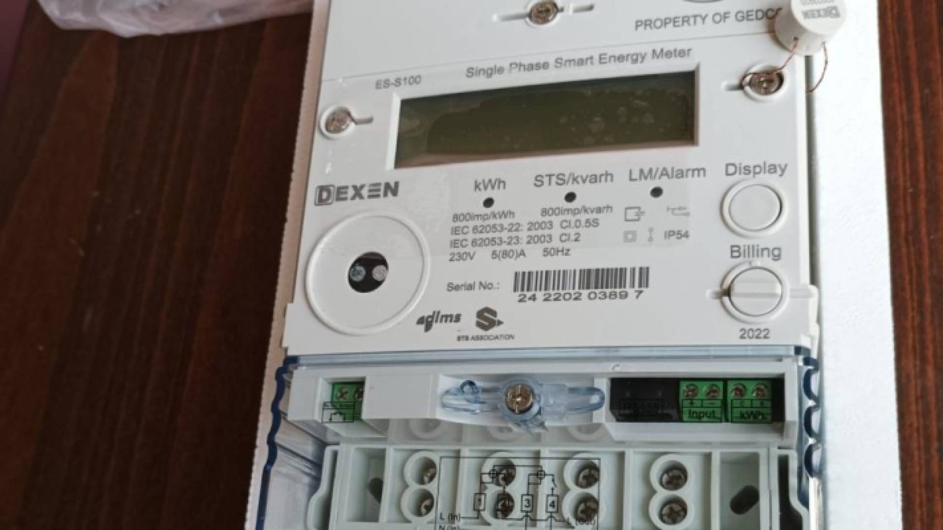 عداد كهرباء ذكي