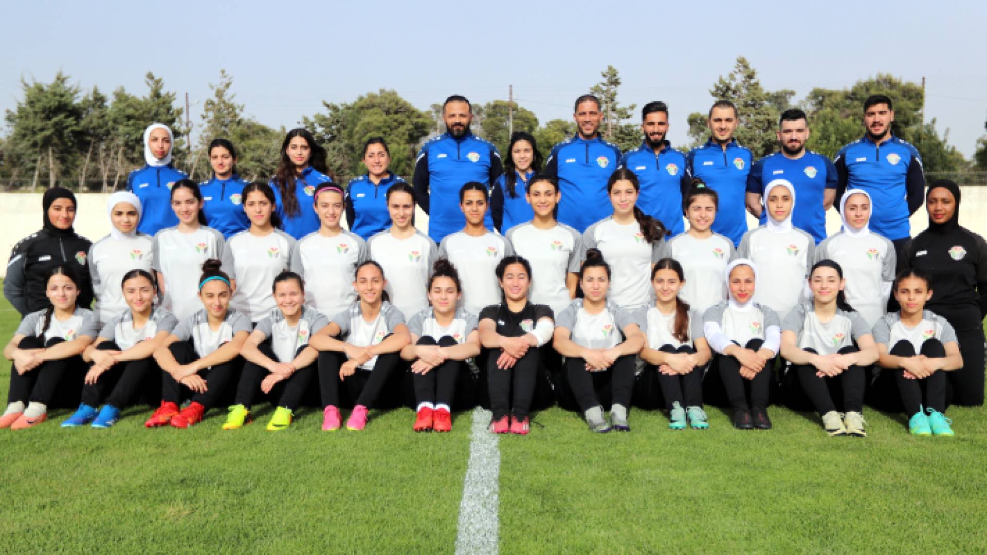 قائمة المنتخب الوطني