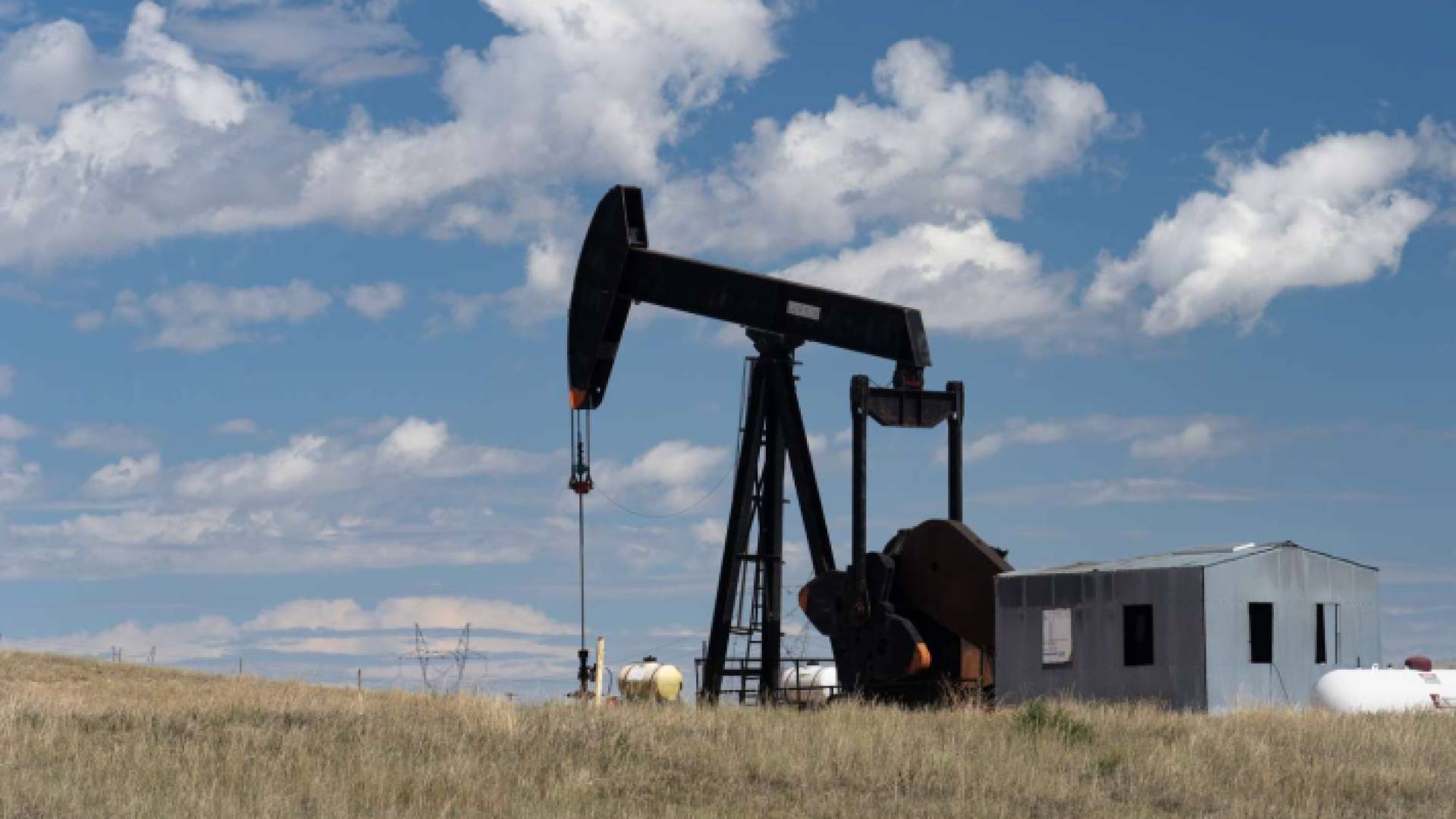 مضخة استخراج نفط