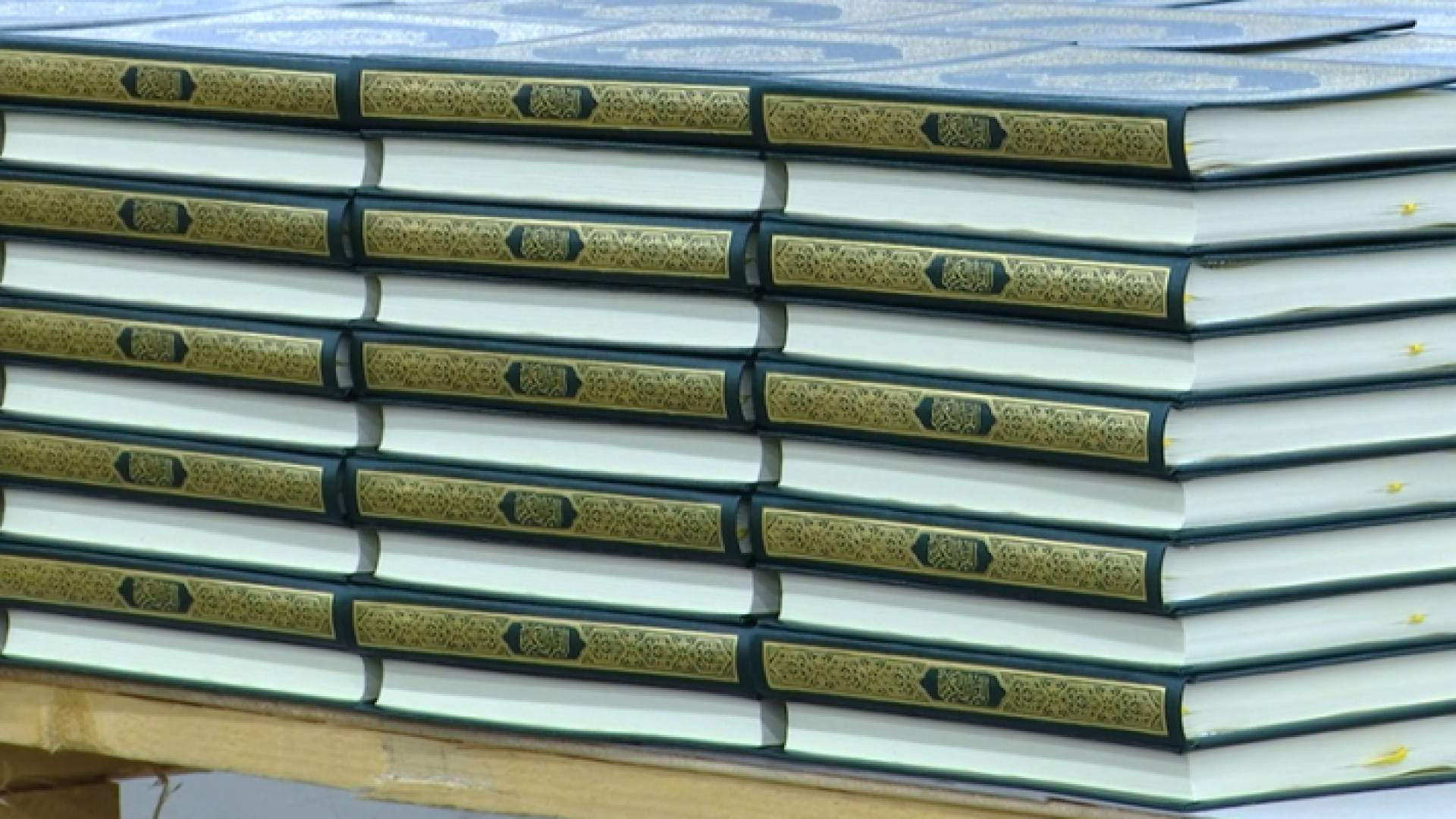 طباعة نسخ المصحف الشريف في مجمع