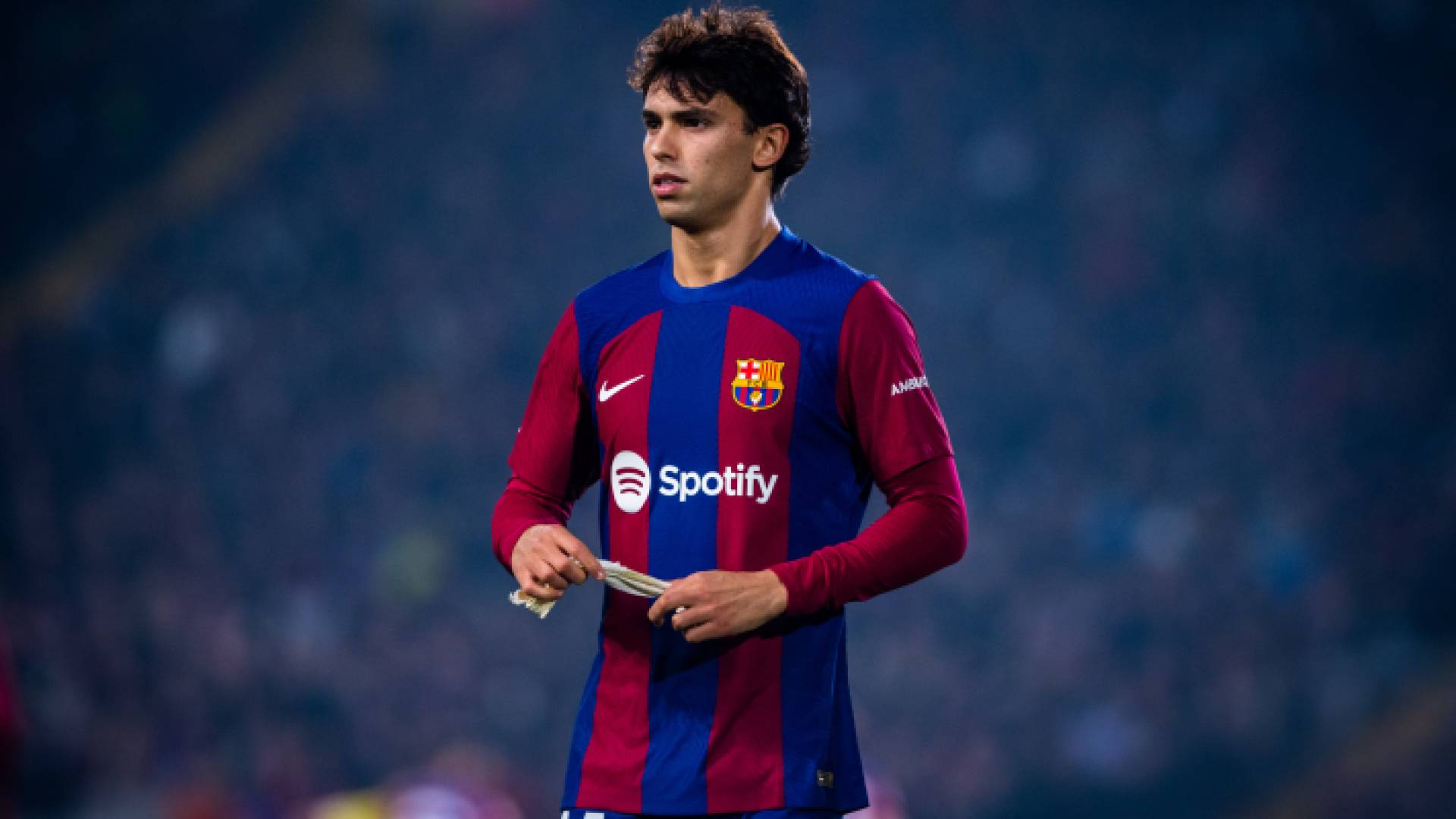 الللاعب جواو فيليكس بقميص برشلونة